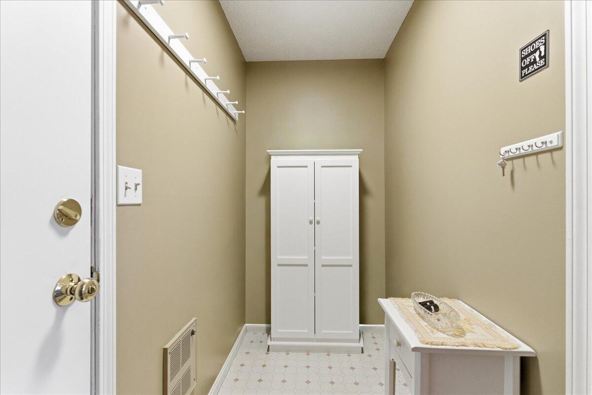 9 A Condo Lane A18