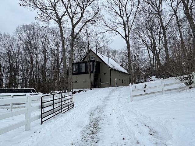 693 Goding Road