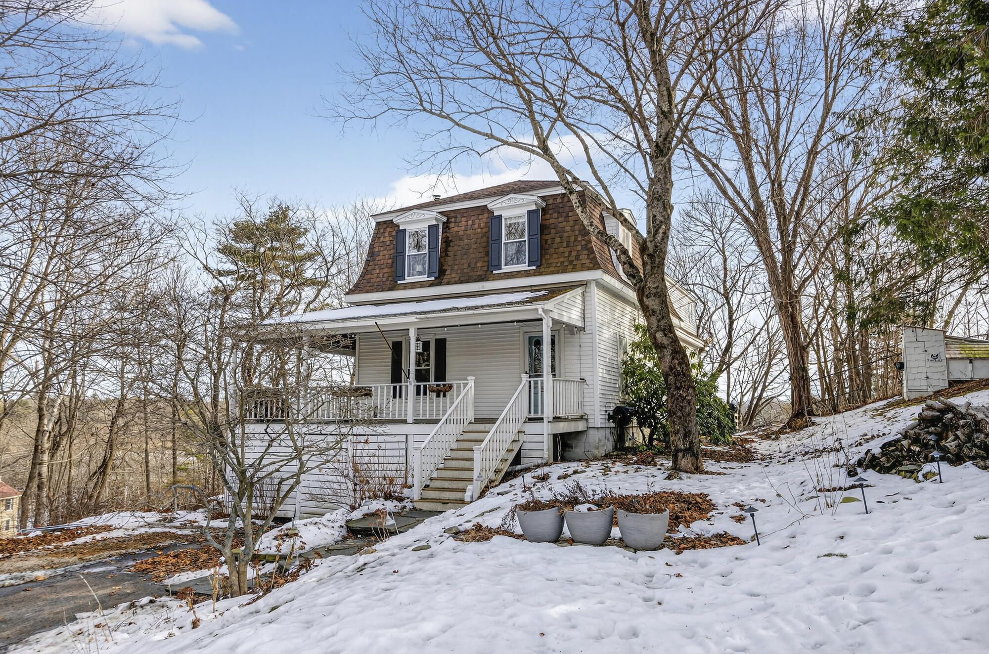 16 Rocky Hill Road