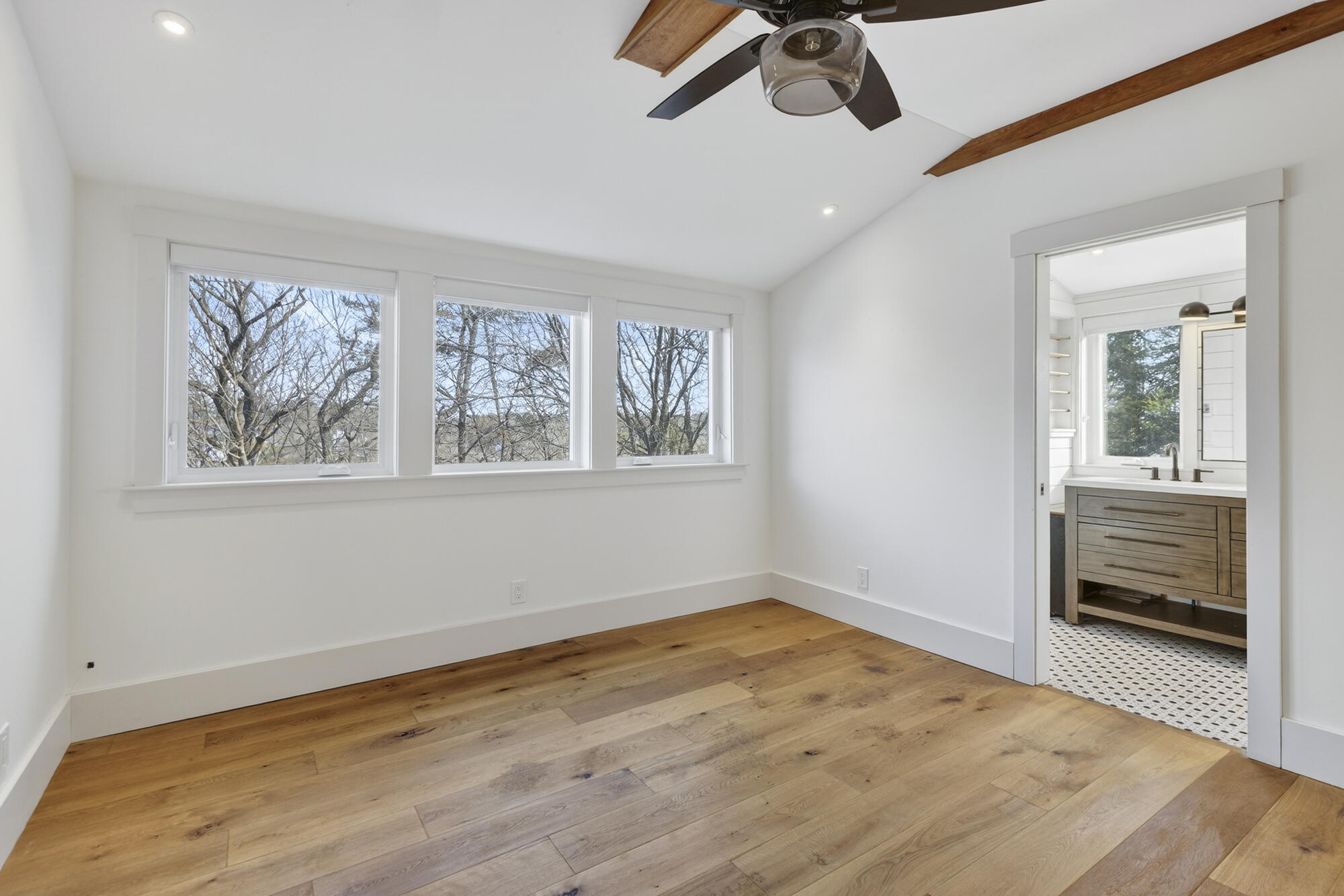 16 Rocky Hill Road