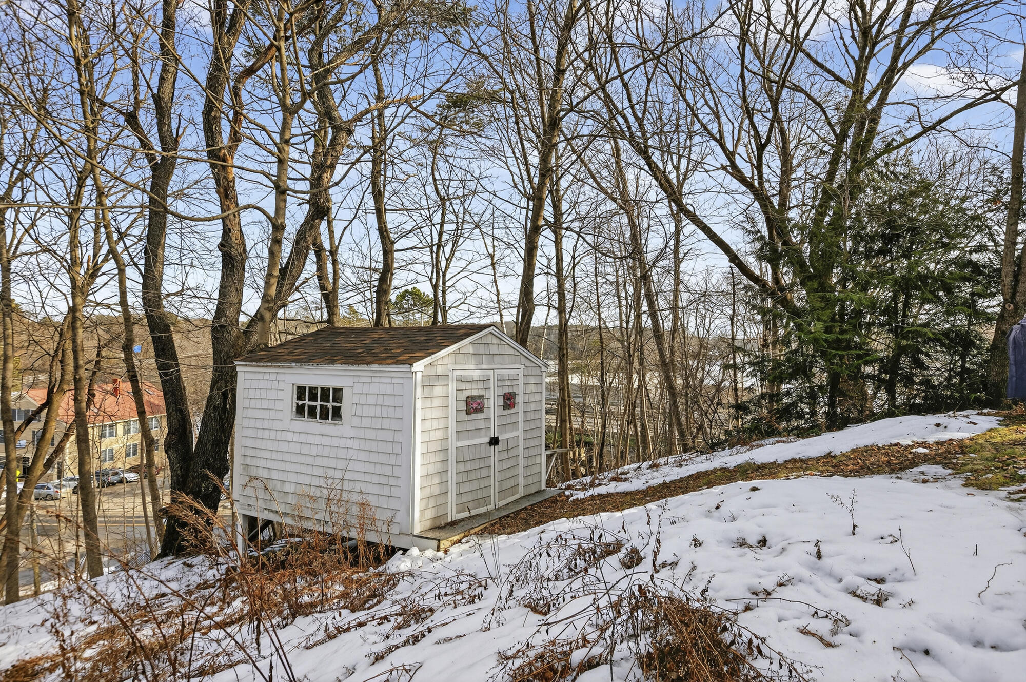 16 Rocky Hill Road