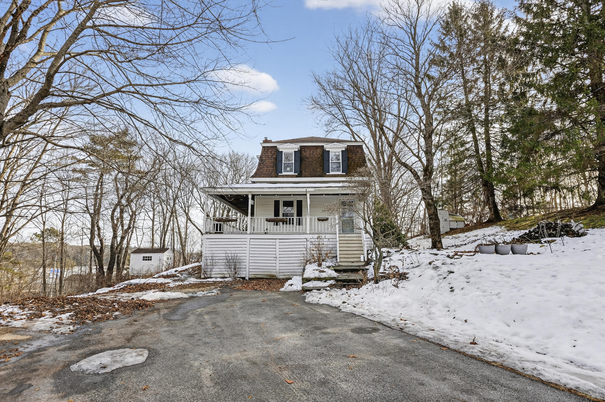 16 Rocky Hill Road