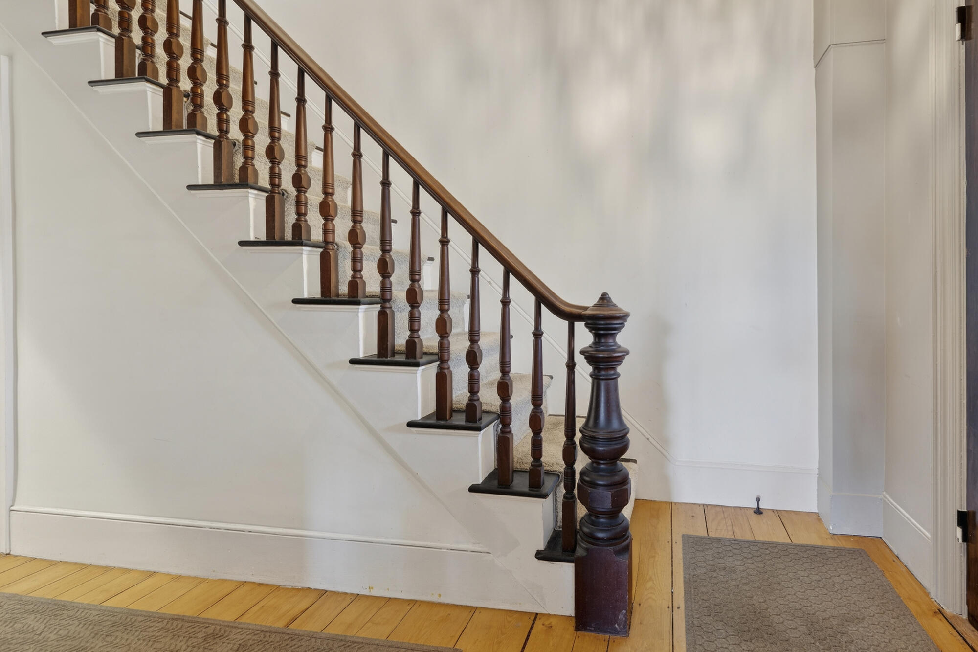 16 Rocky Hill Road