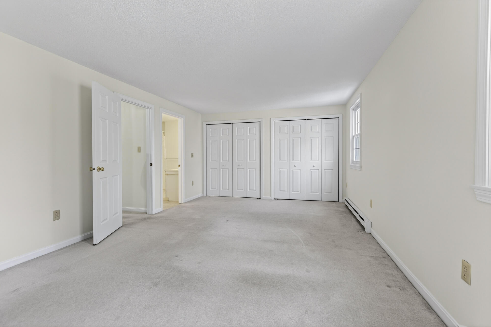 12 Edgecomb Court 12