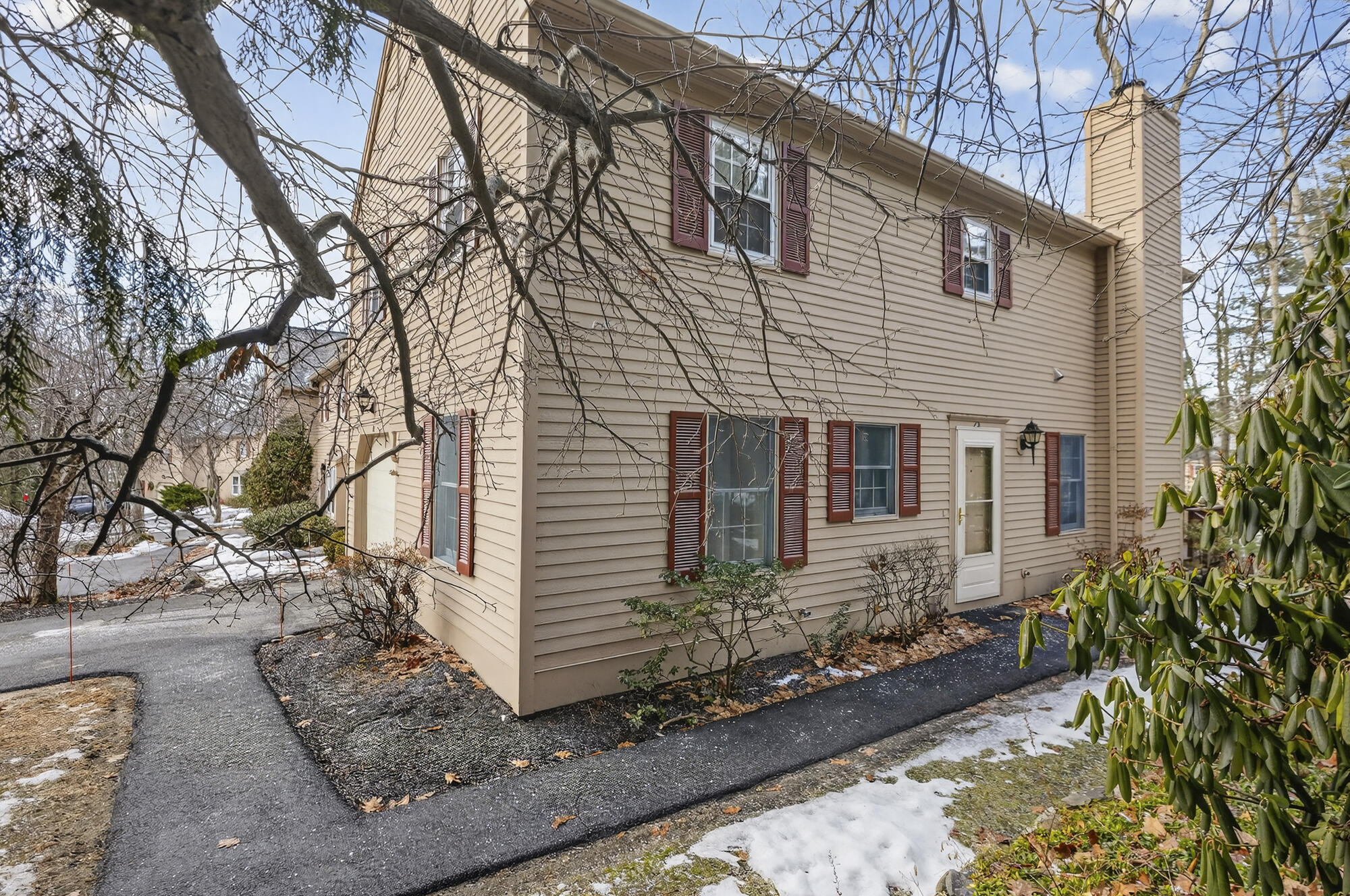 12 Edgecomb Court 12