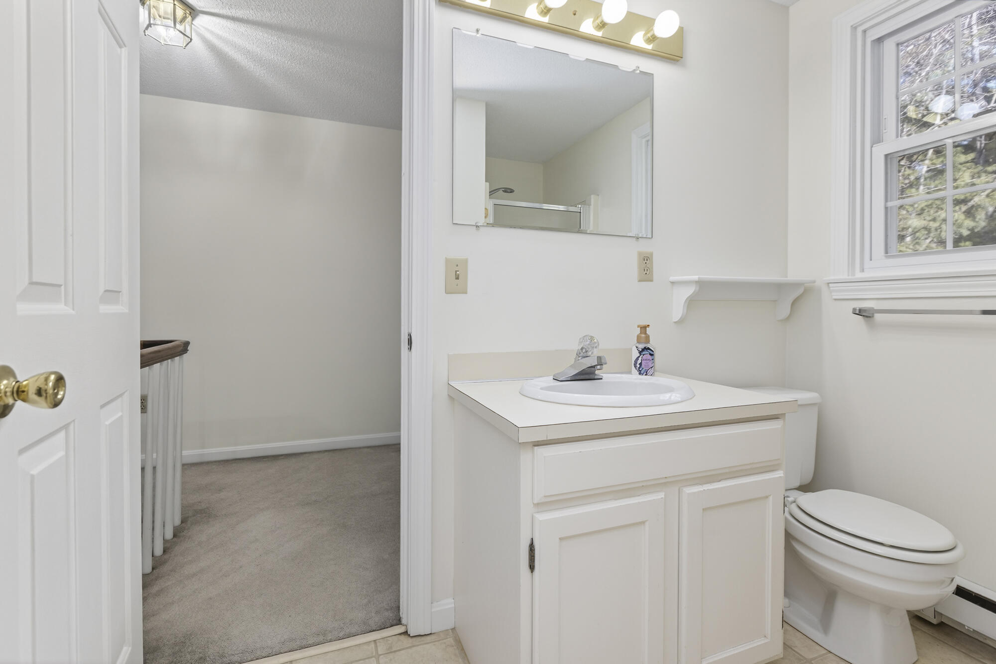 12 Edgecomb Court 12