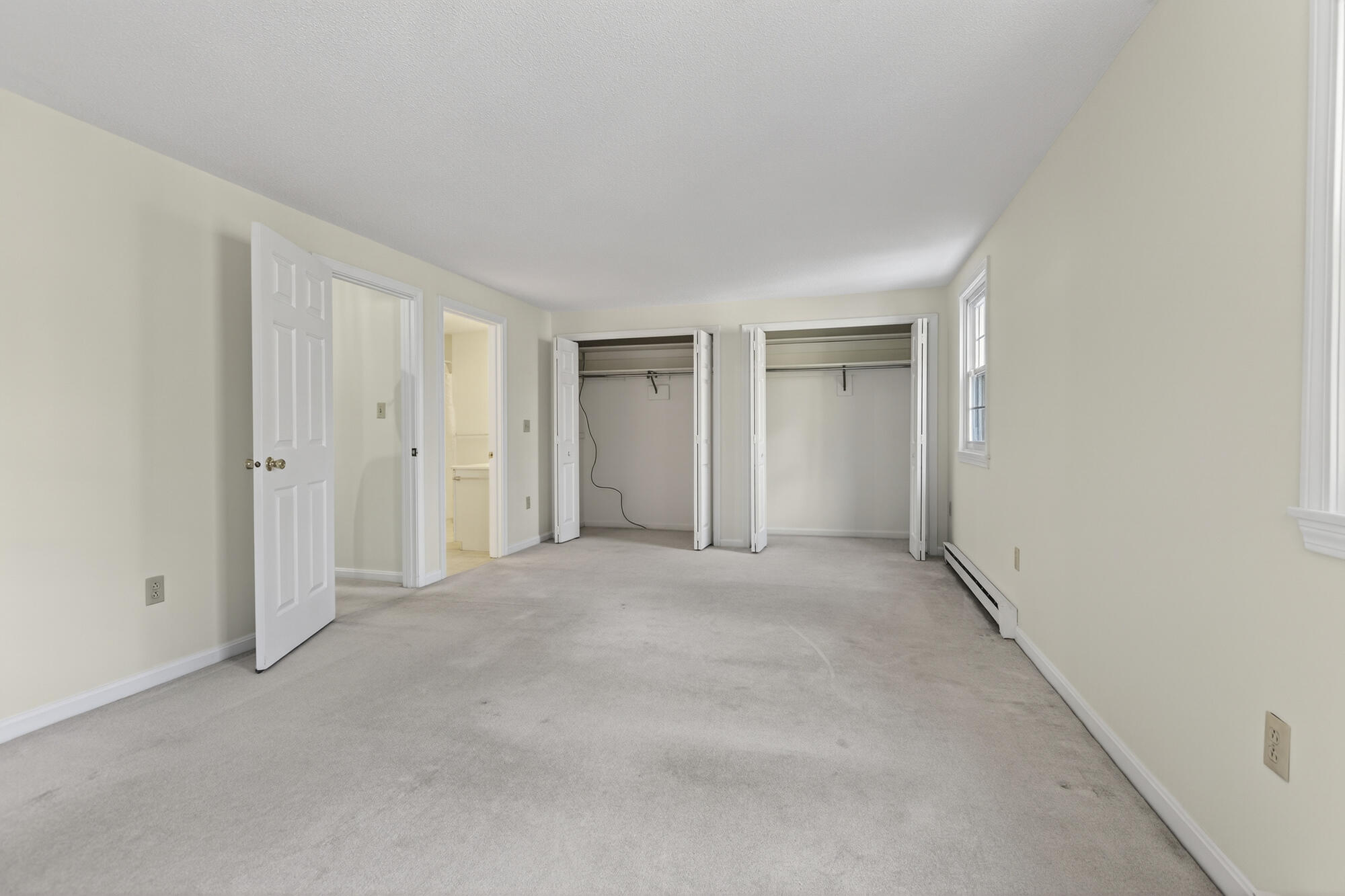 12 Edgecomb Court 12