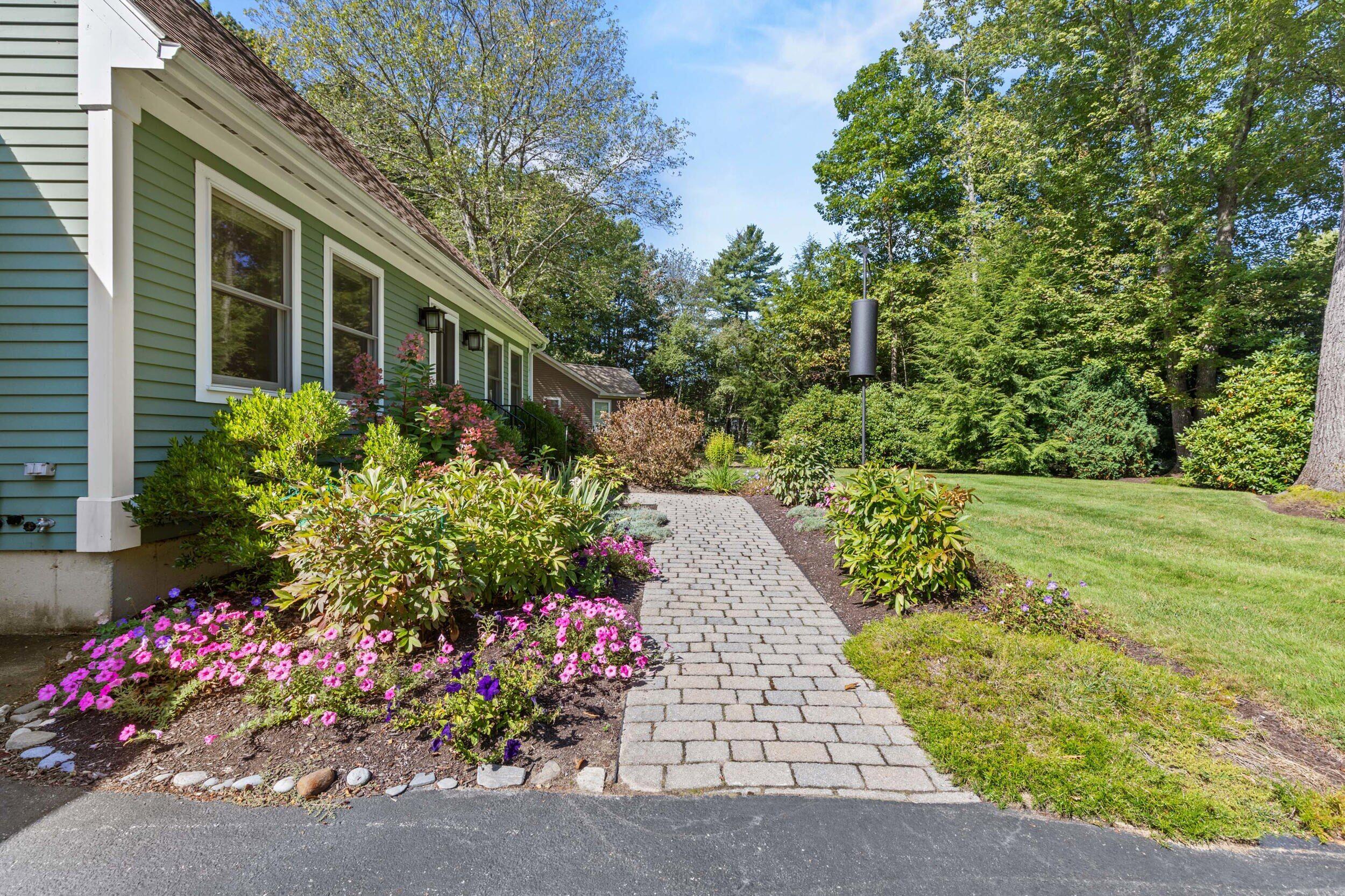 3 Evergreen Farms Road