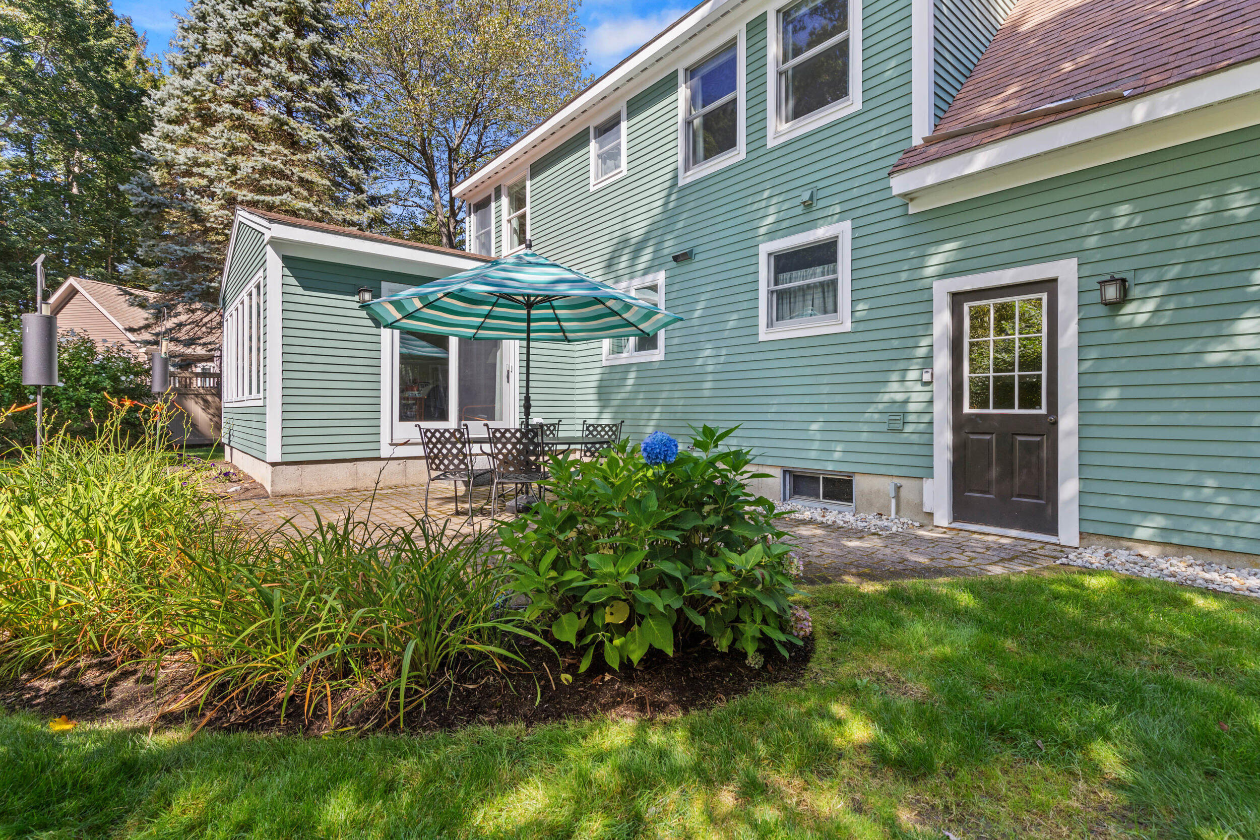 3 Evergreen Farms Road