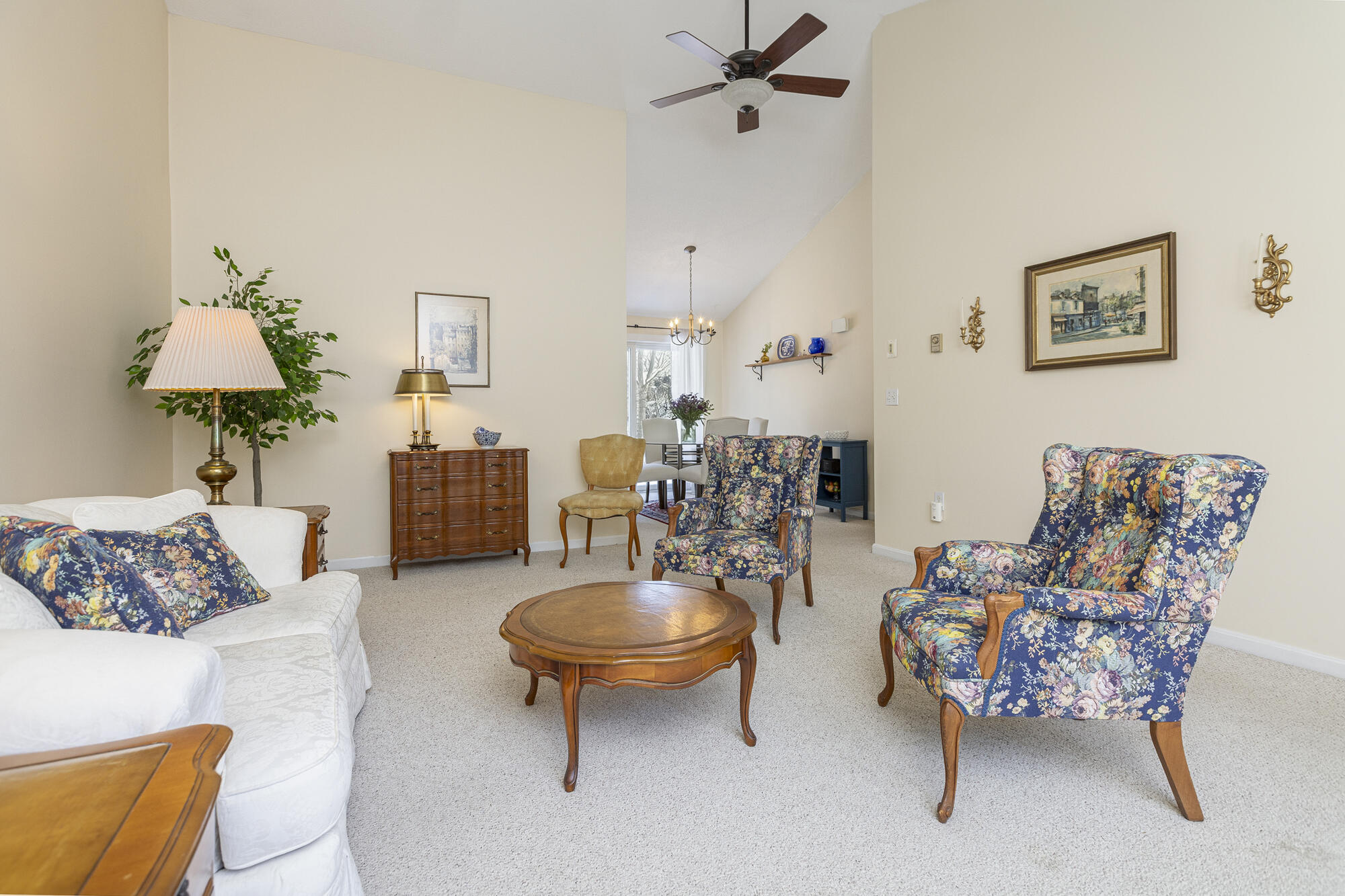 15 Oakview Drive 15