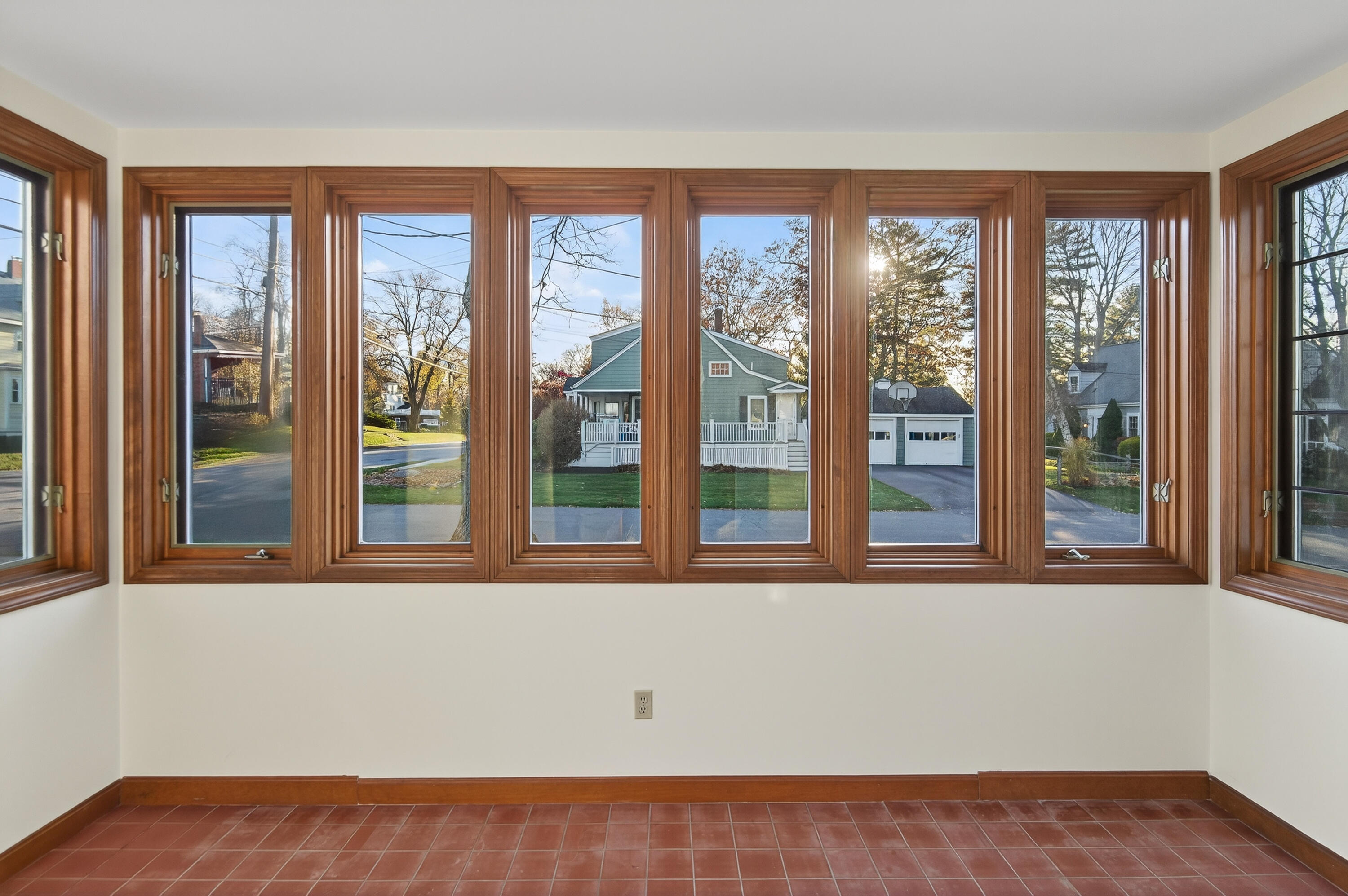 83 Loveitts Field Road