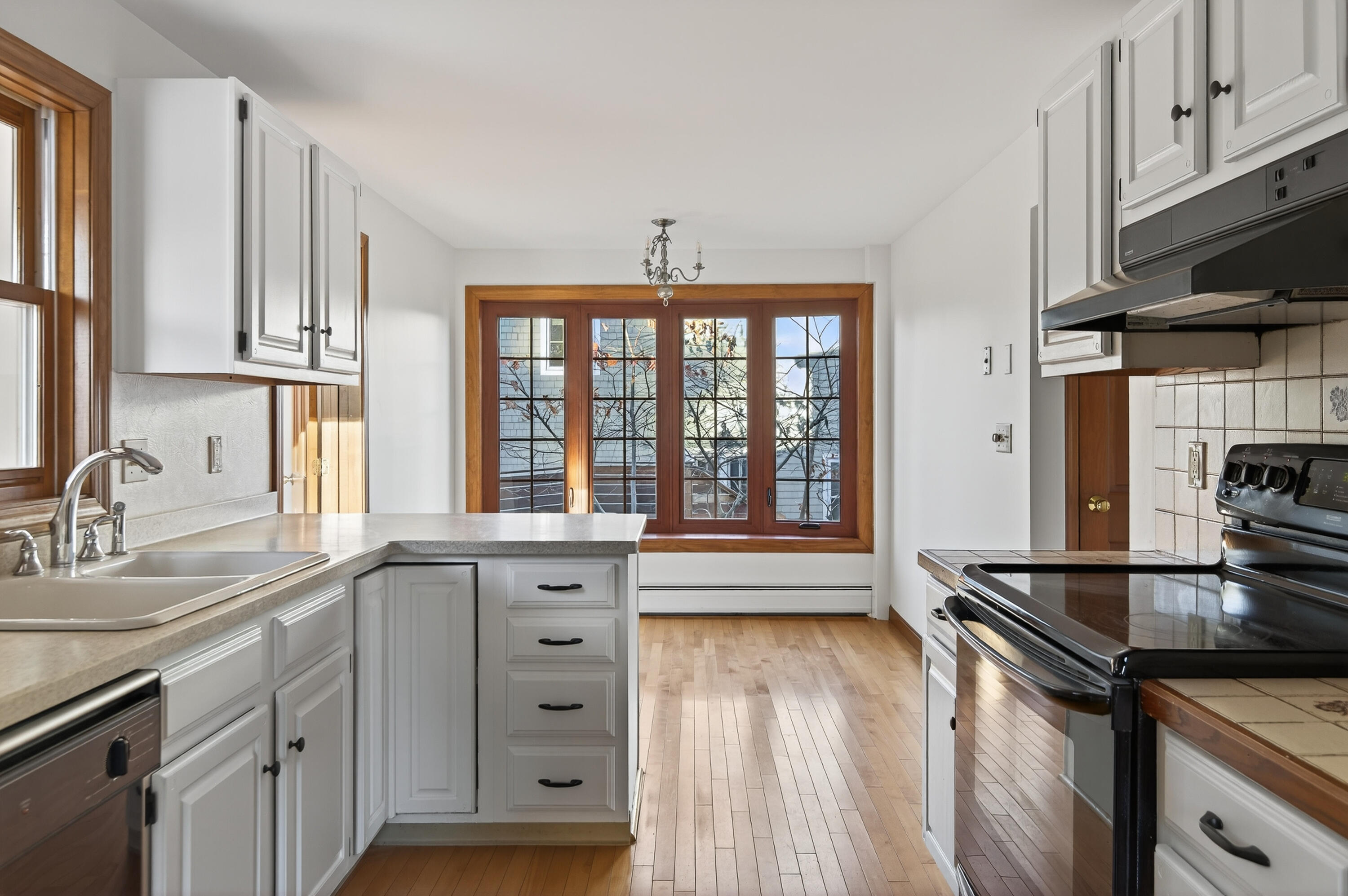 83 Loveitts Field Road