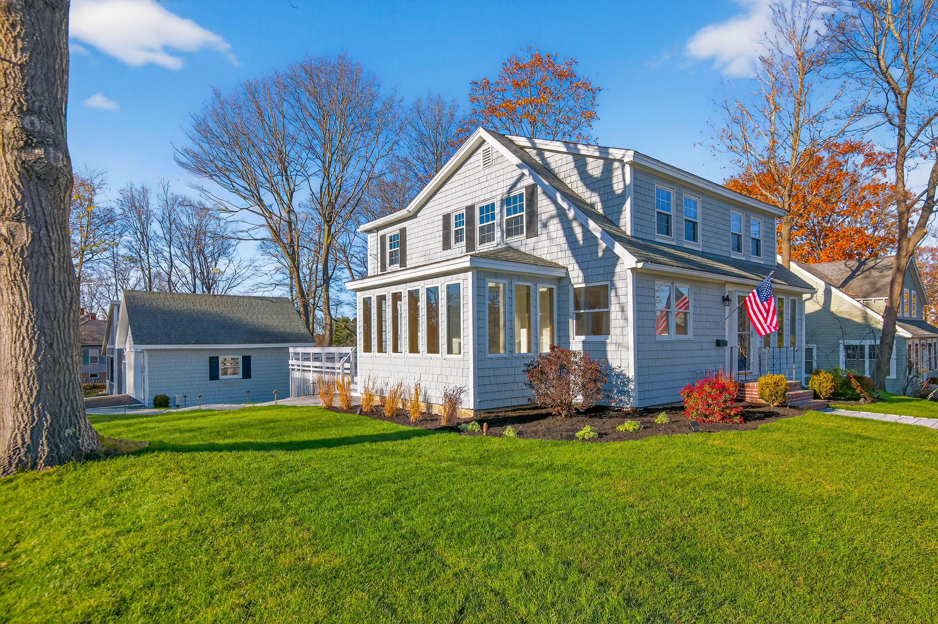 83 Loveitts Field Road