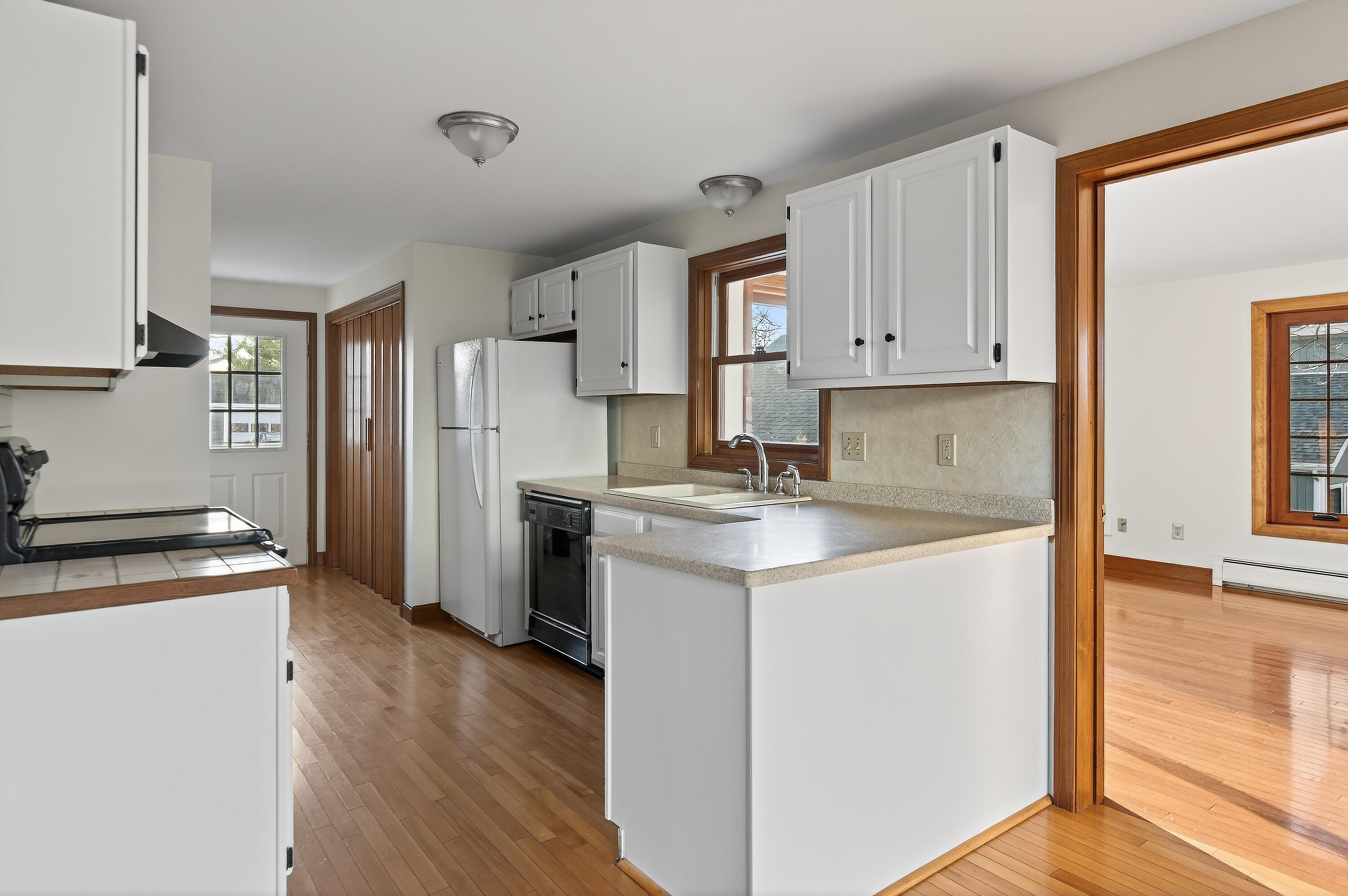 83 Loveitts Field Road