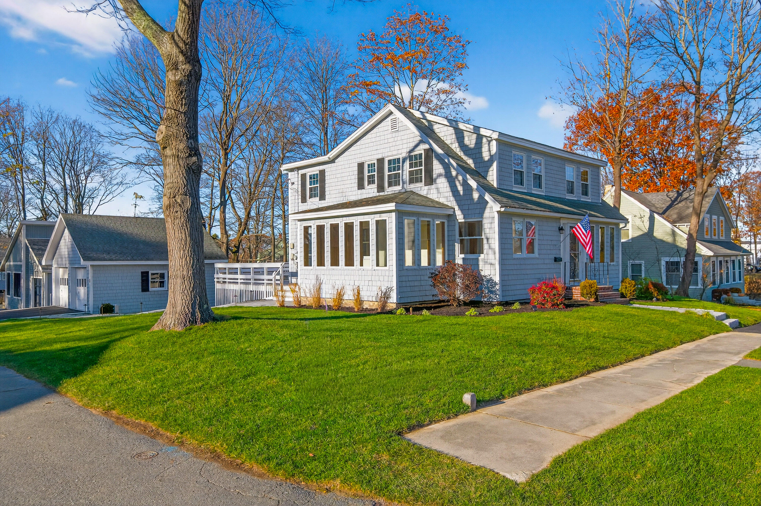 83 Loveitts Field Road