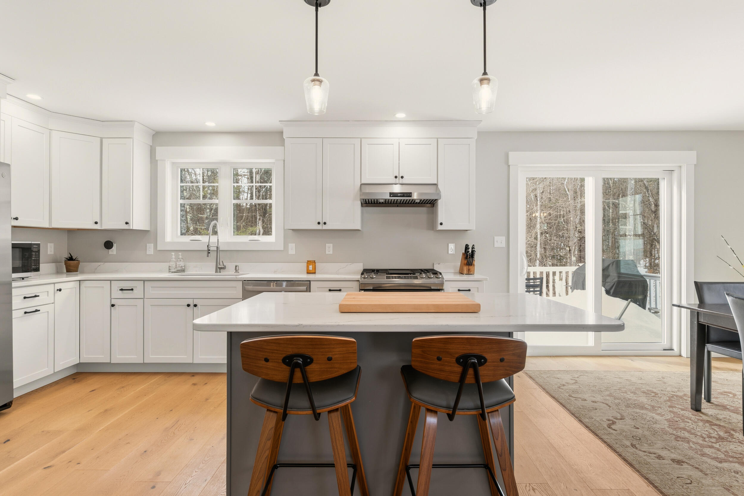 9 Cobblestone Street 55