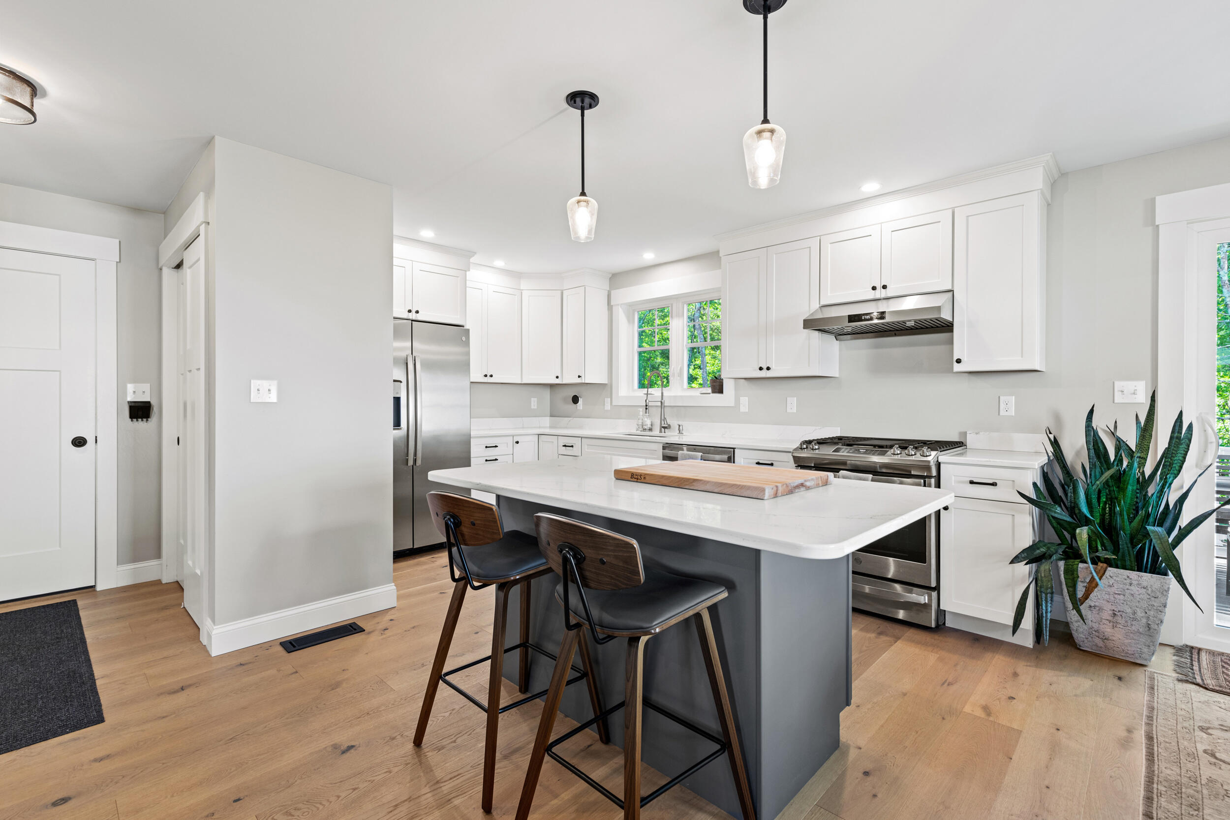 9 Cobblestone Street 55