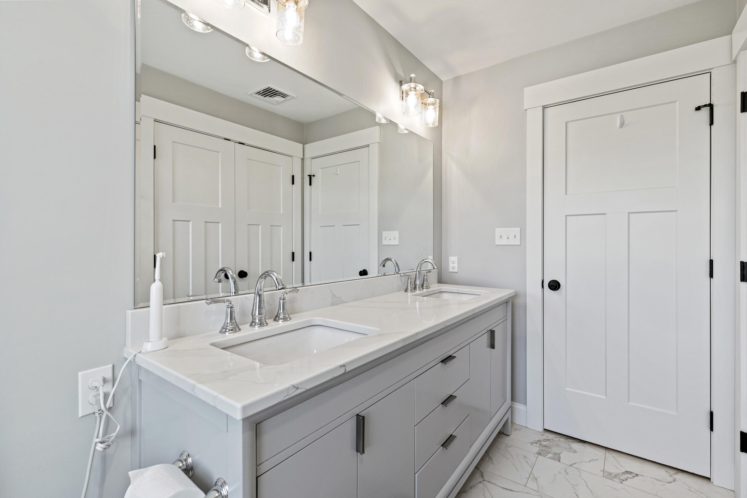 9 Cobblestone Street 55