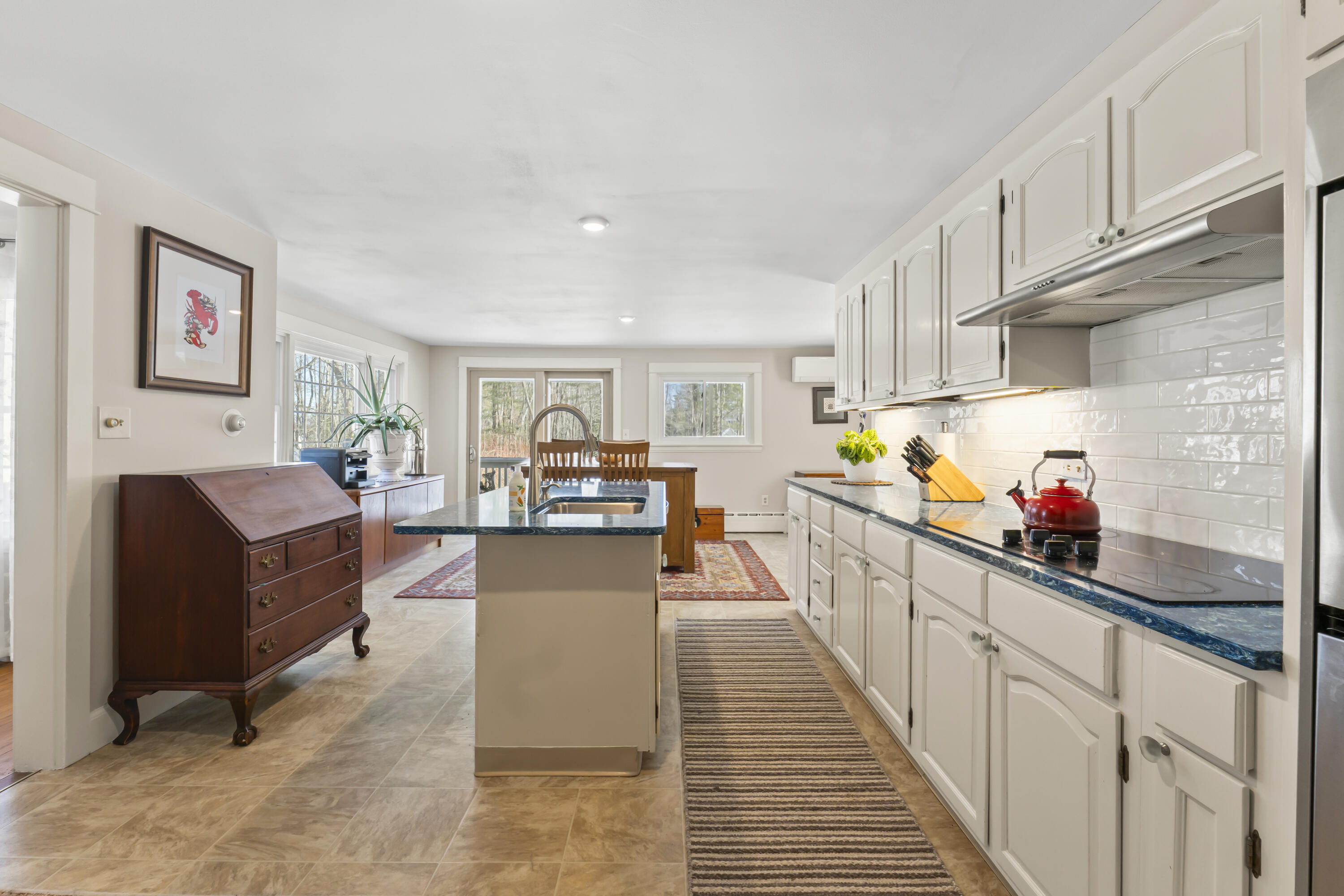 47 Pleasant Hill Road