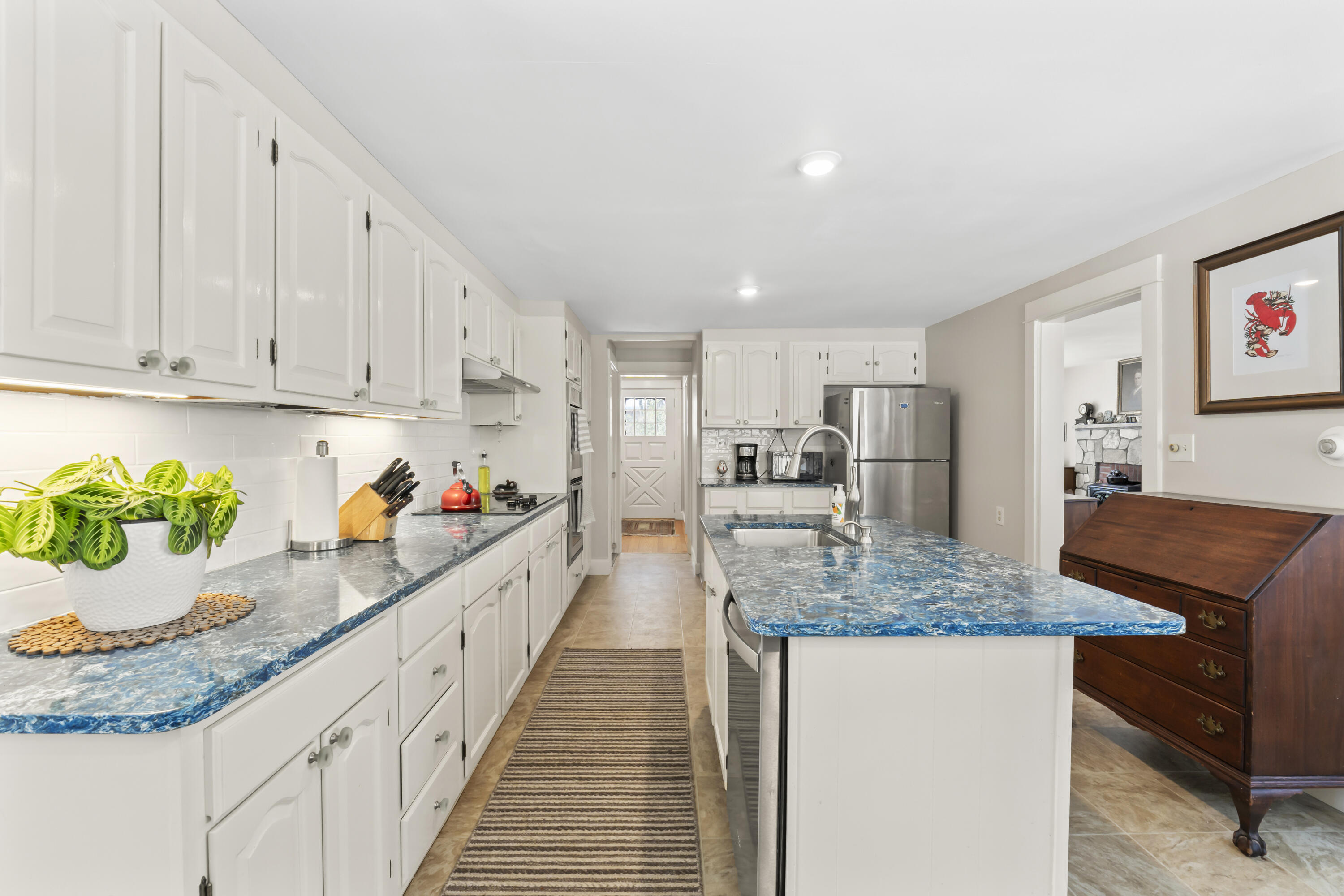 47 Pleasant Hill Road