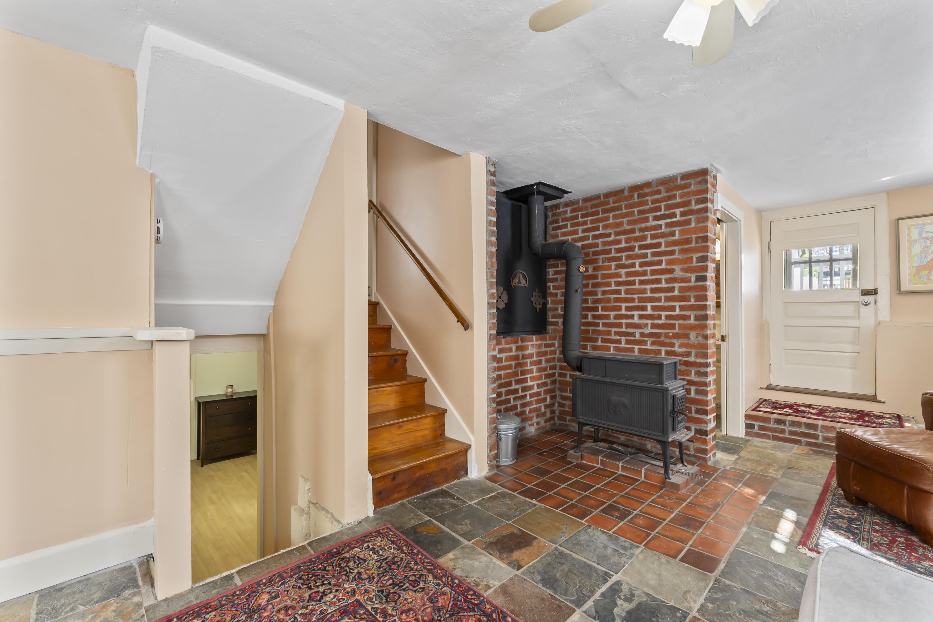 47 Pleasant Hill Road