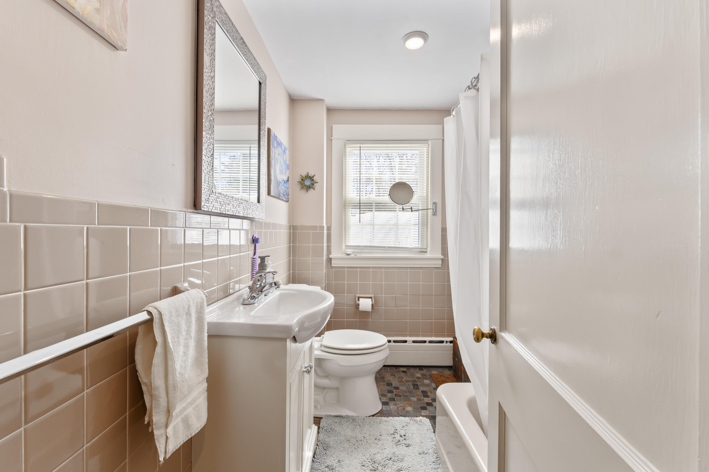 47 Pleasant Hill Road