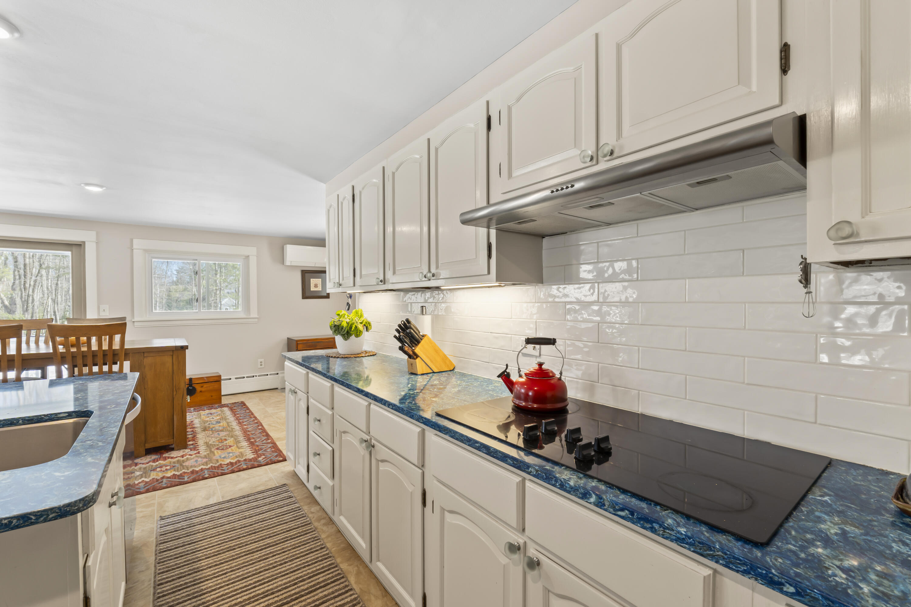 47 Pleasant Hill Road