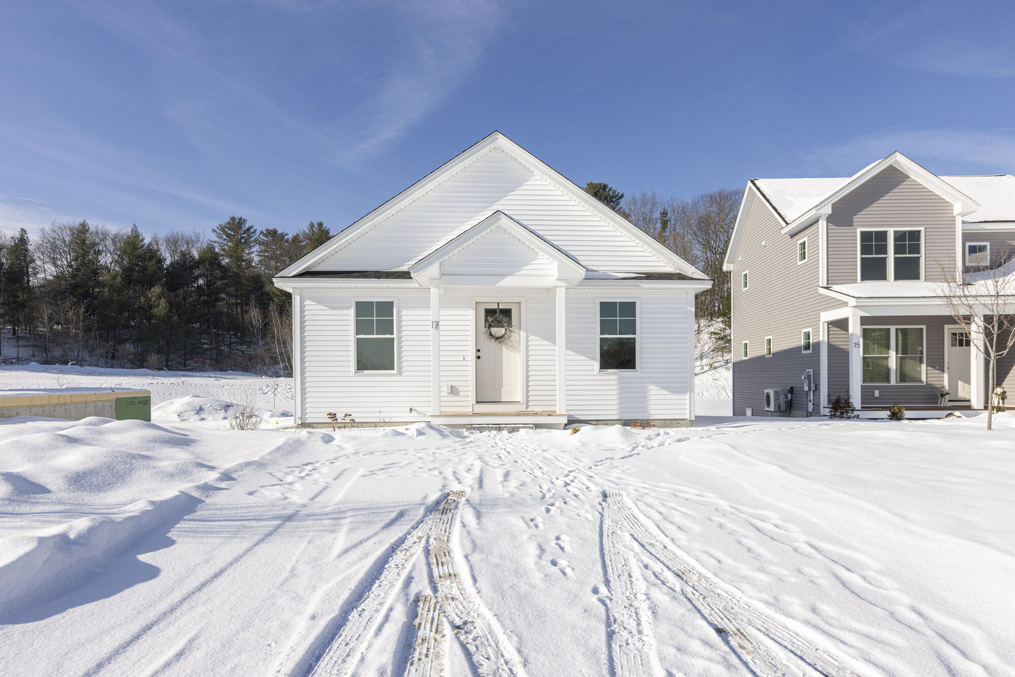 17 Feldspar Lane 9