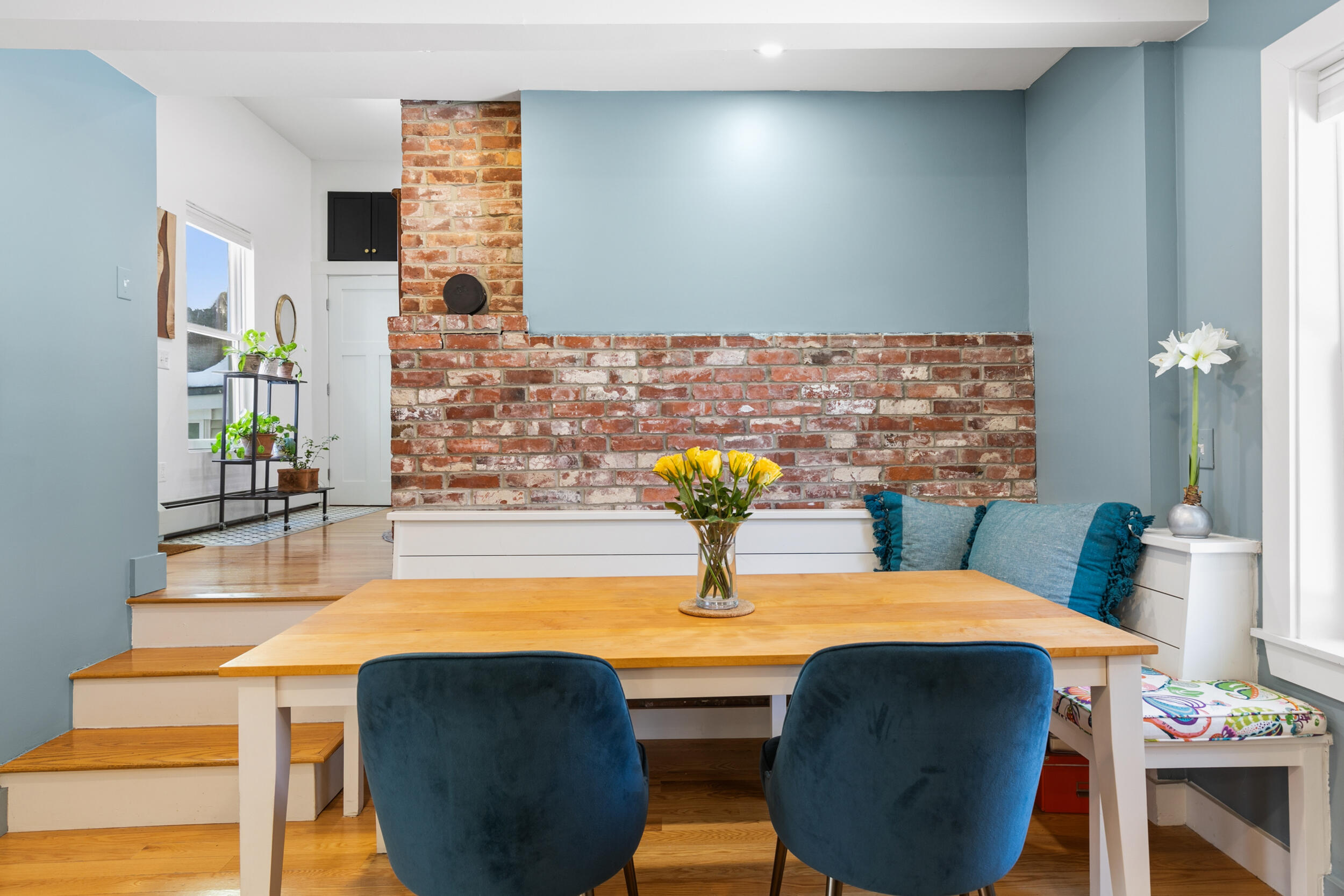296 Spring Street 3