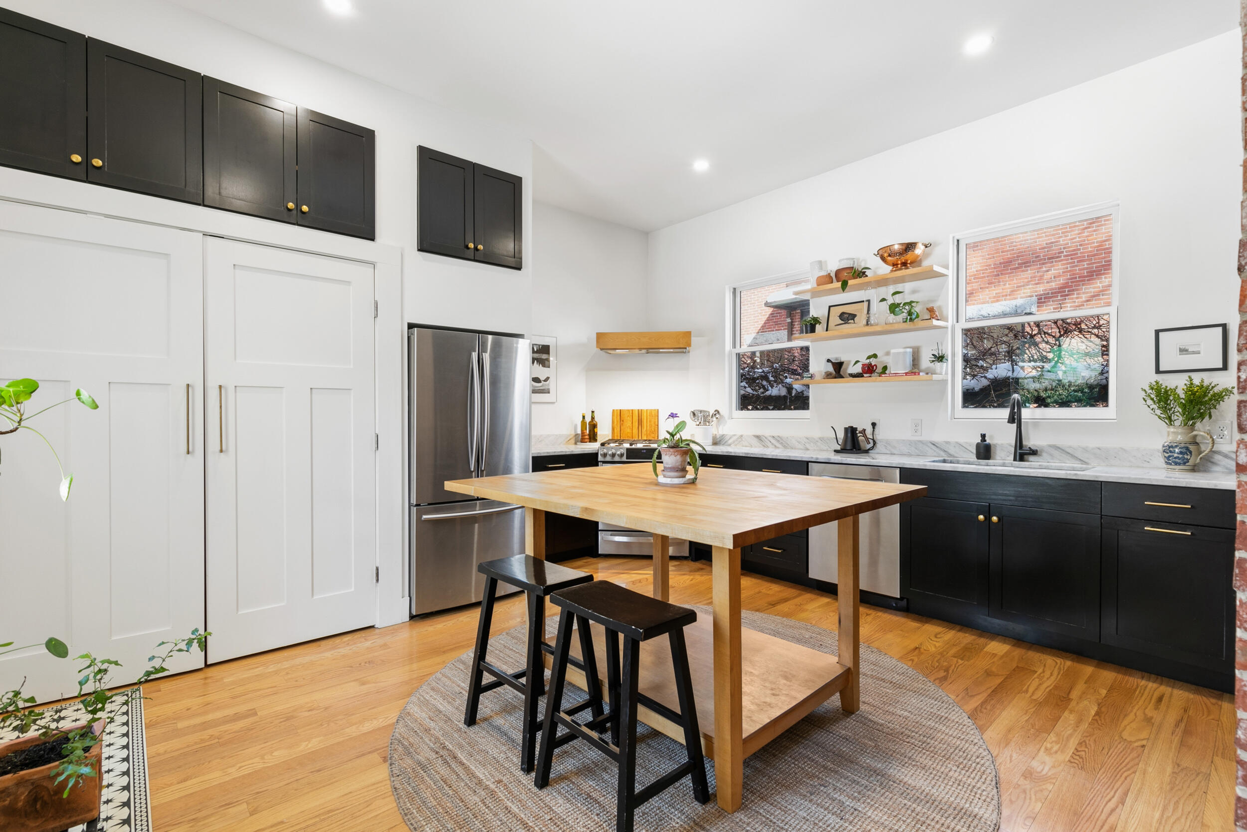 296 Spring Street 3