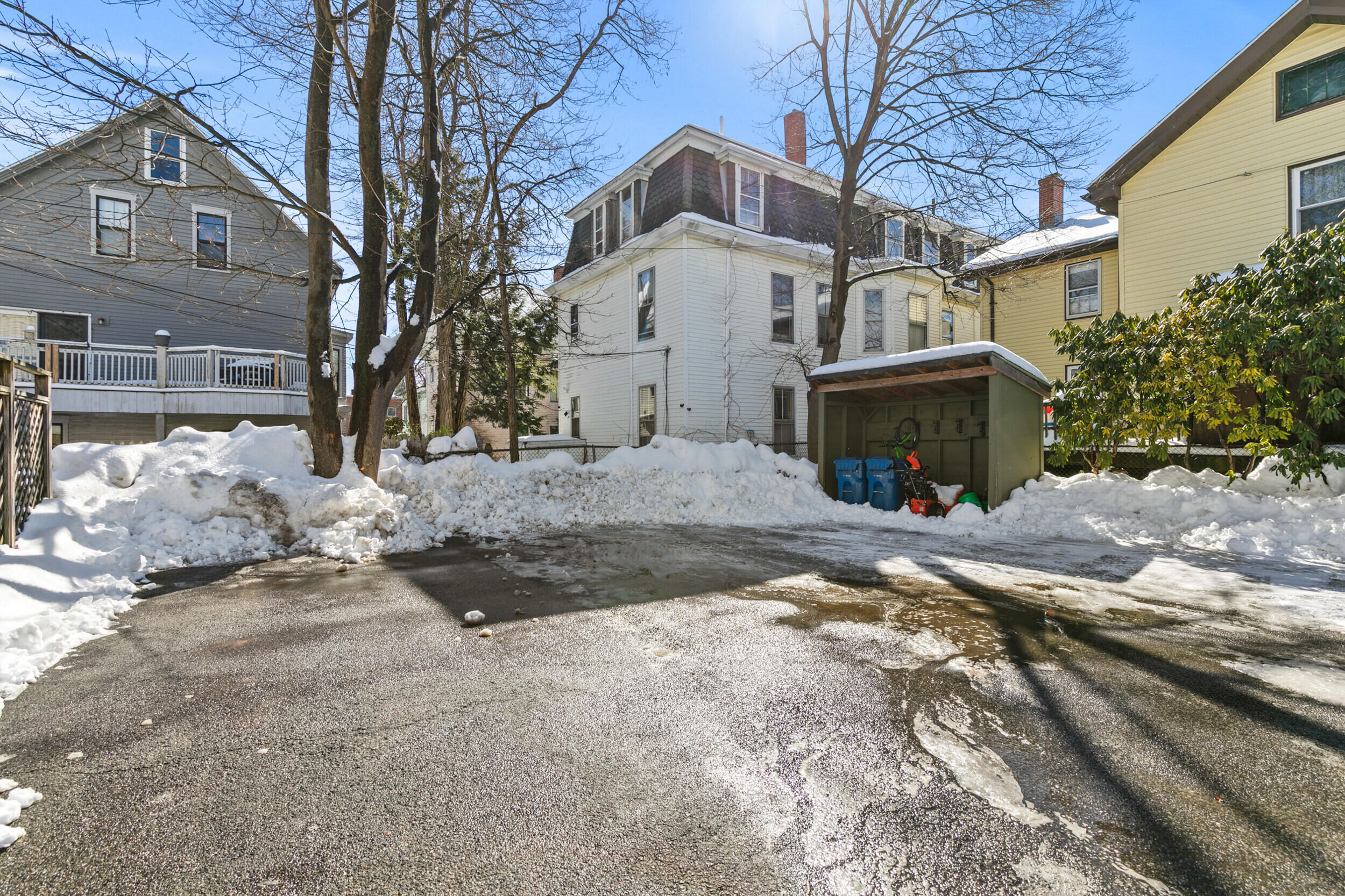 296 Spring Street 3