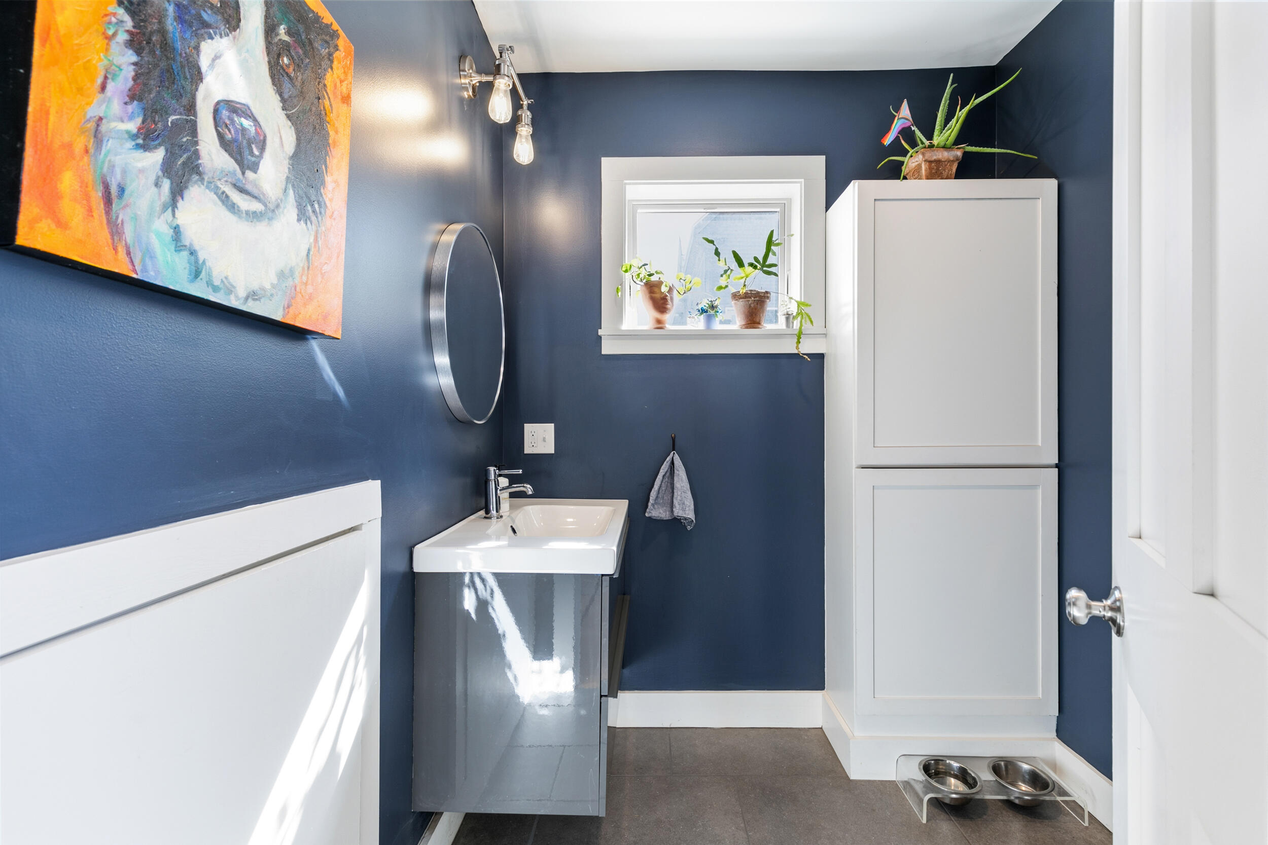 296 Spring Street 3