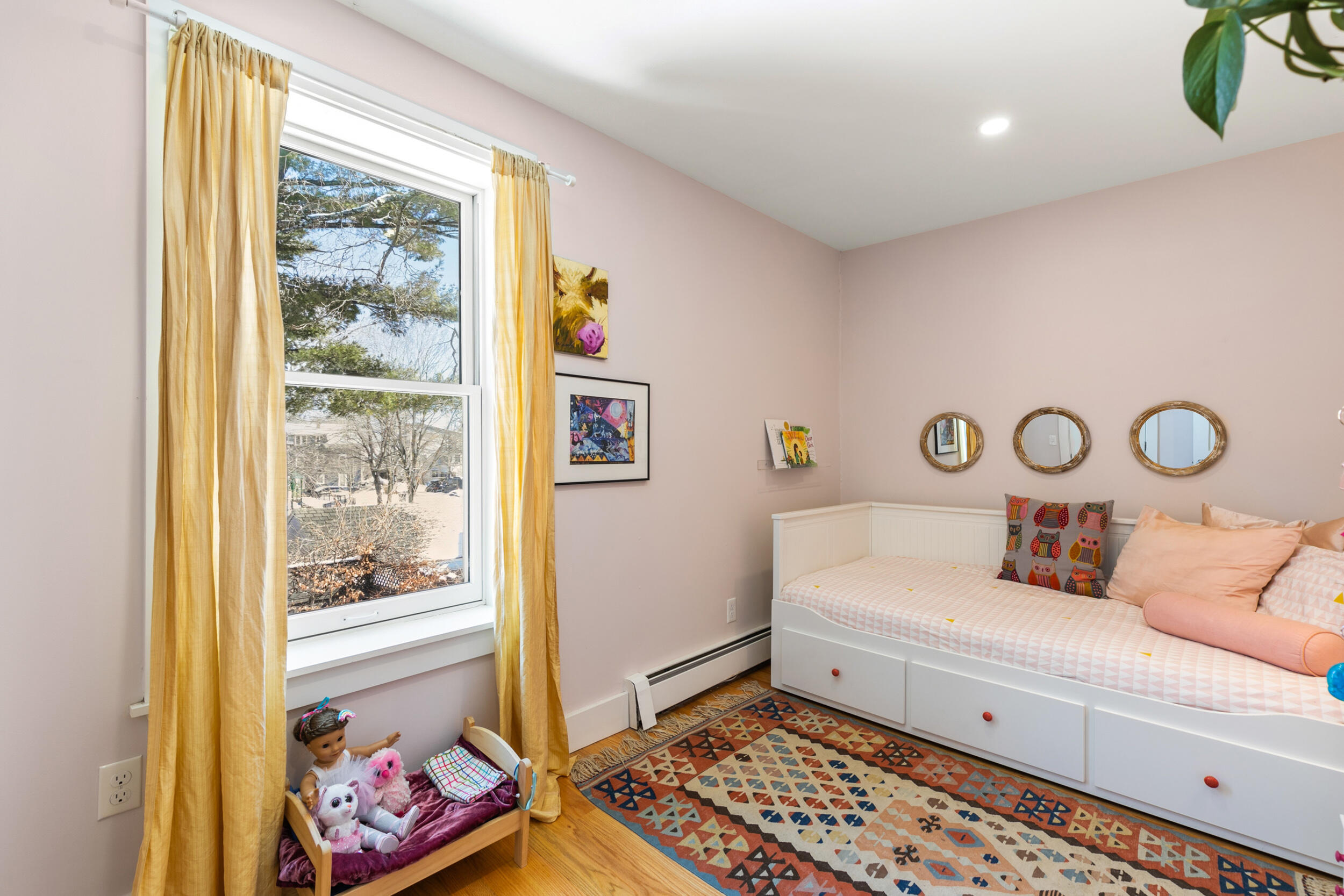 296 Spring Street 3