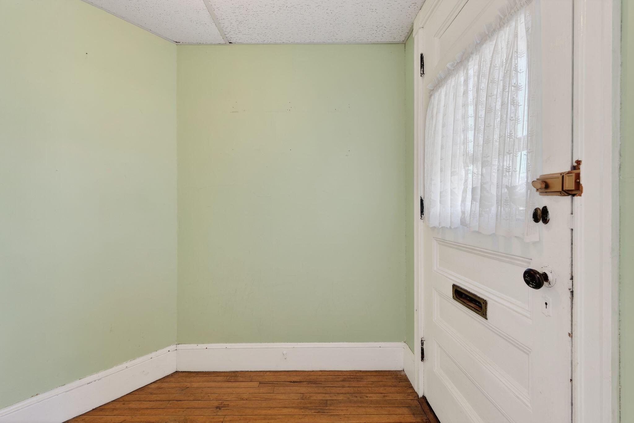 499 Brighton Avenue