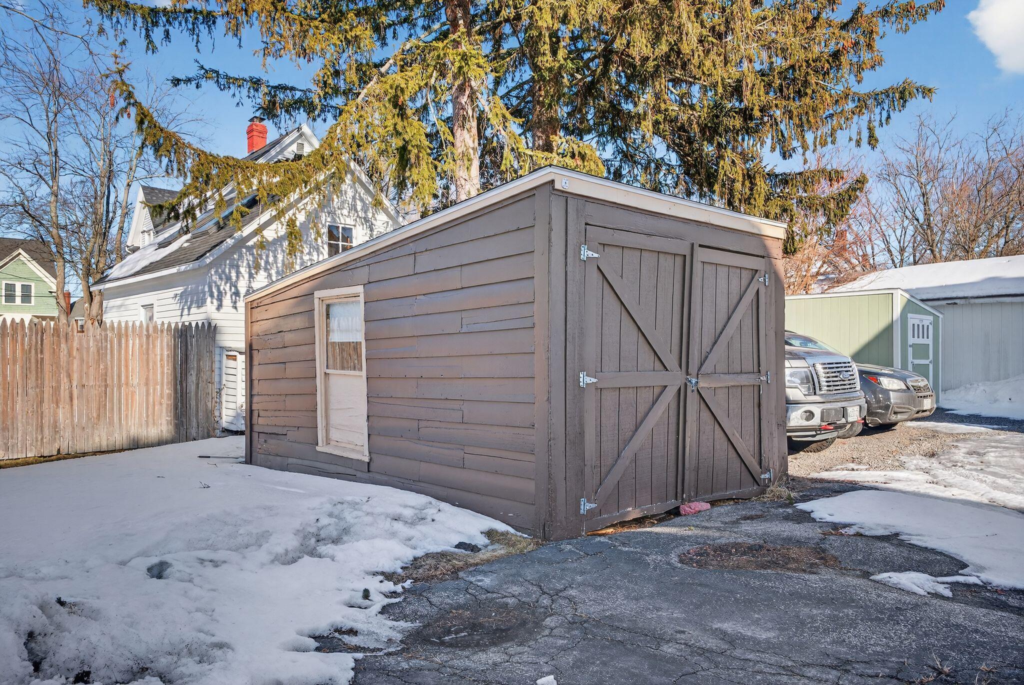 499 Brighton Avenue