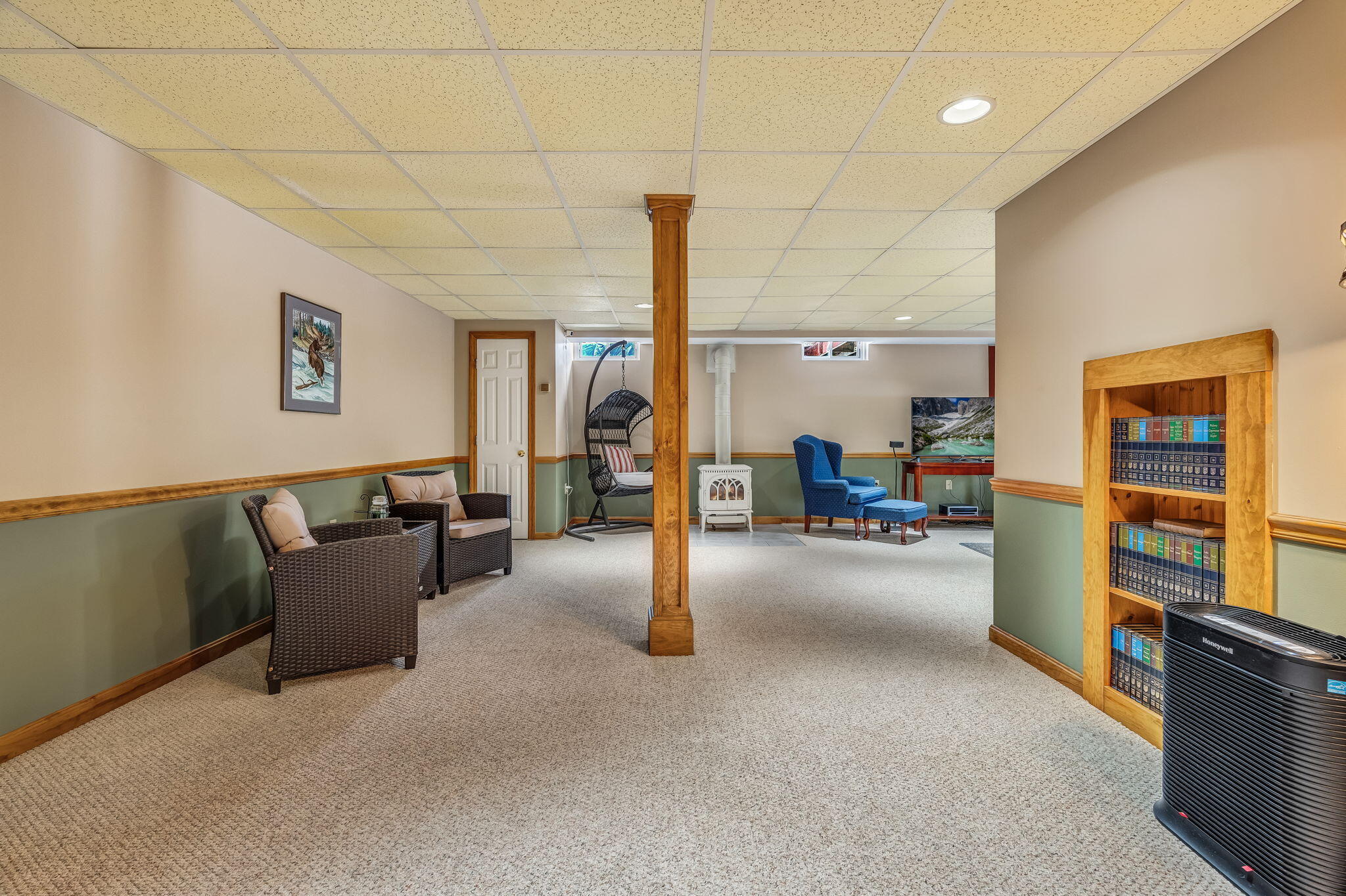 39 Pine Knoll Drive