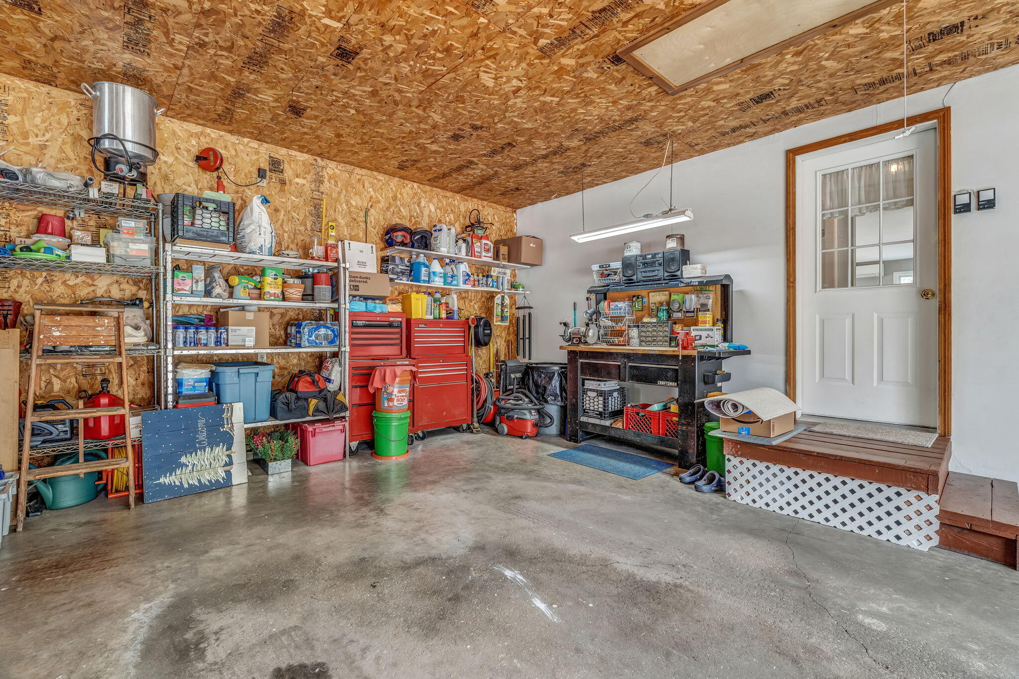 39 Pine Knoll Drive