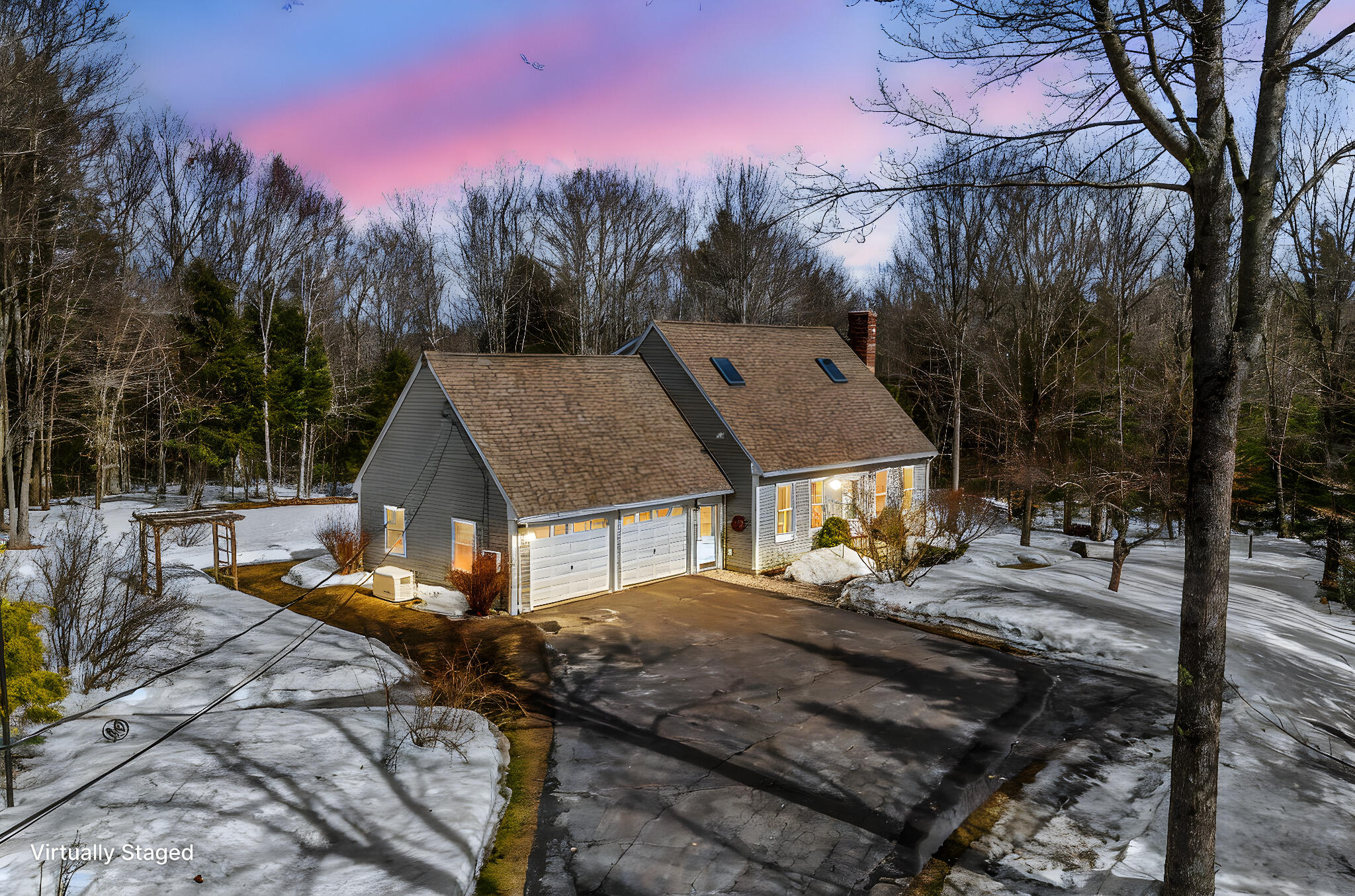 39 Pine Knoll Drive