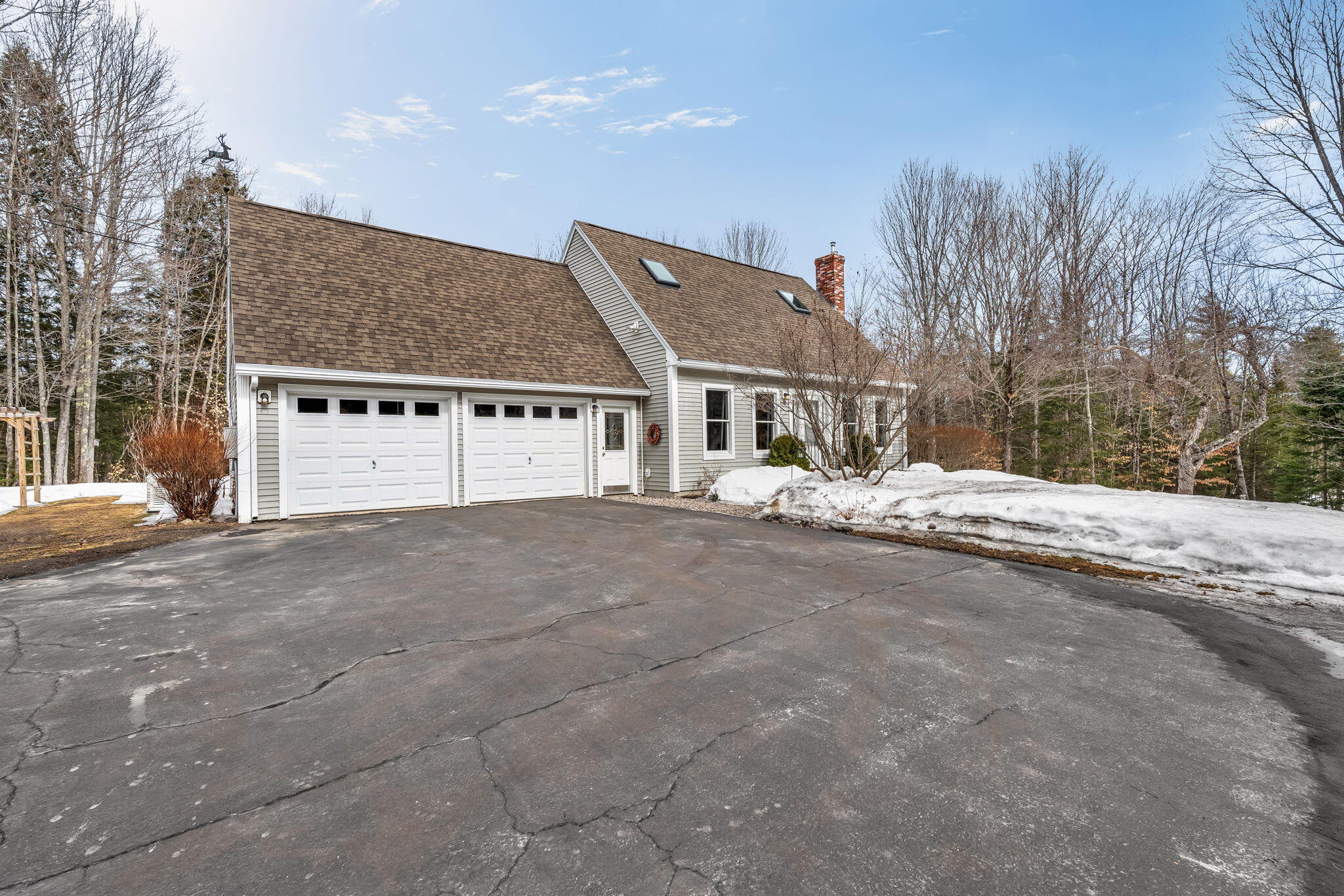 39 Pine Knoll Drive