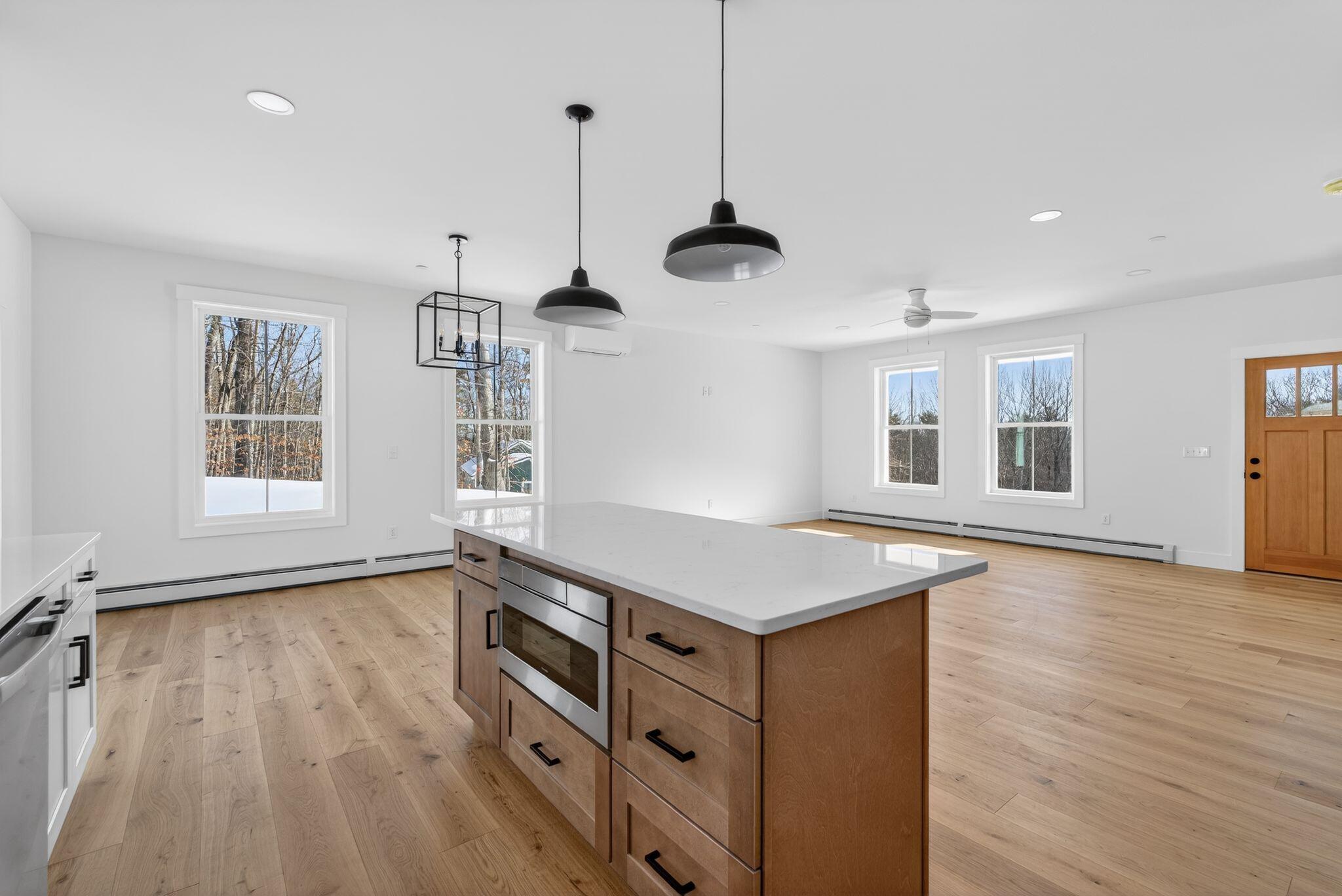 10 Aerie Drive
