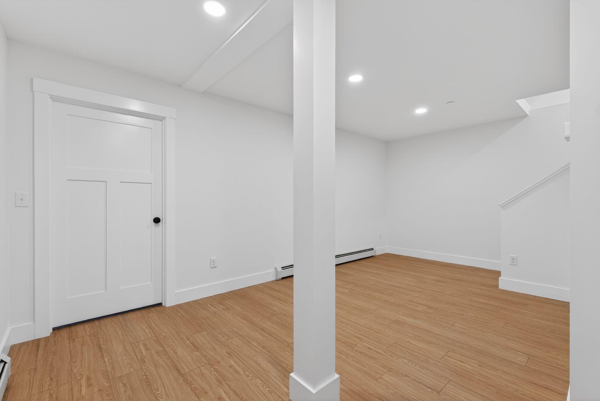 10 Aerie Drive