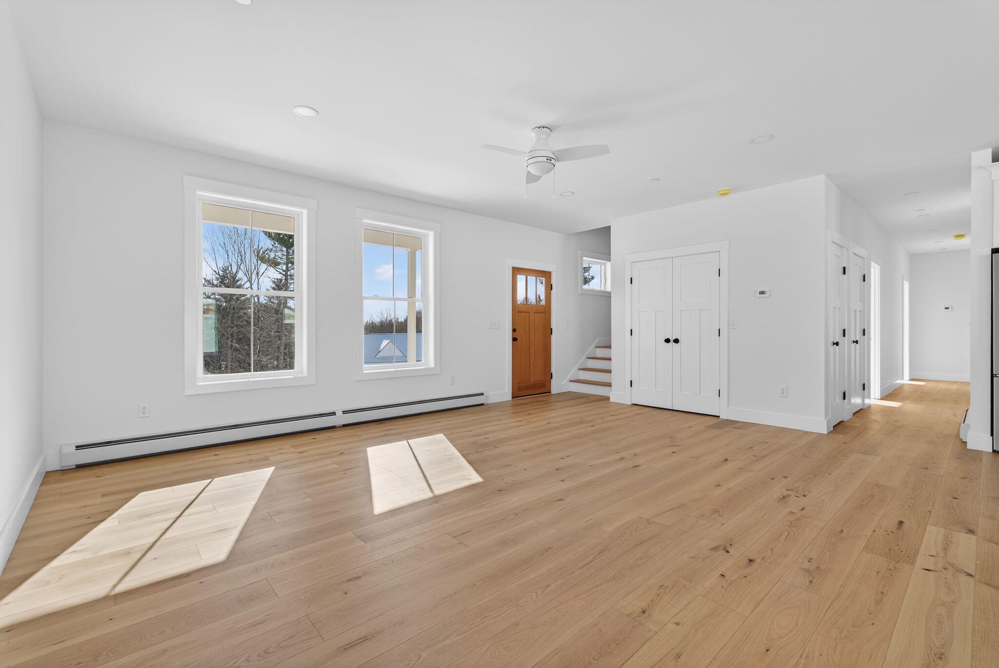 10 Aerie Drive