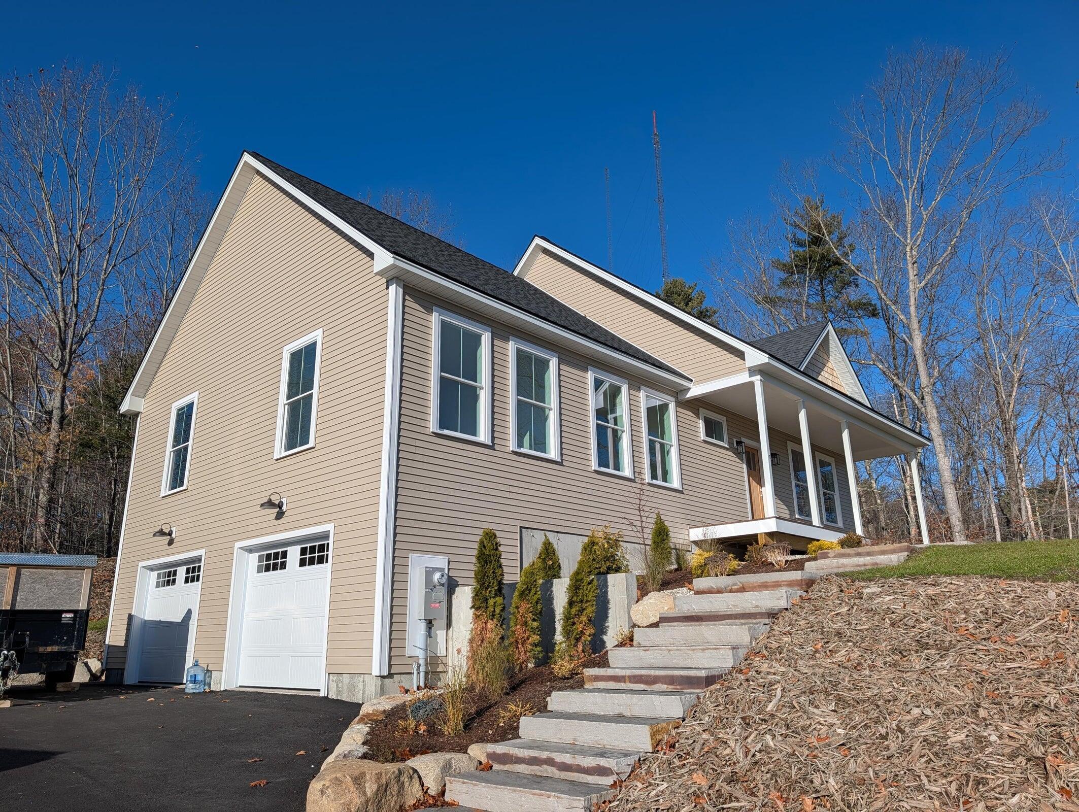 10 Aerie Drive