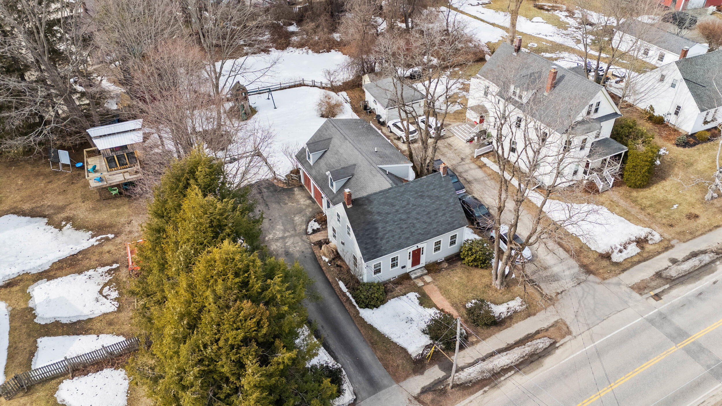 166 E Main Street
