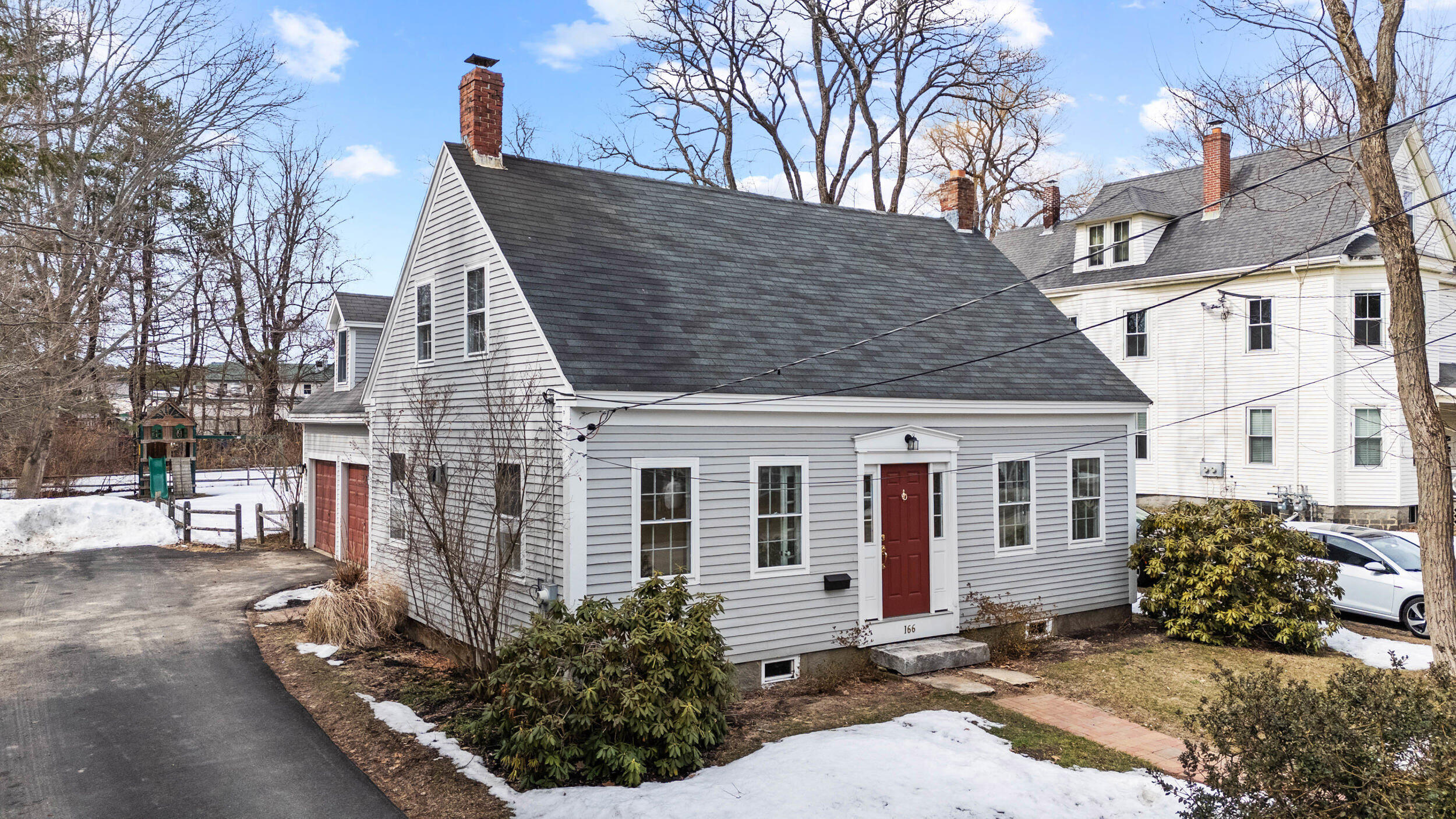 166 E Main Street