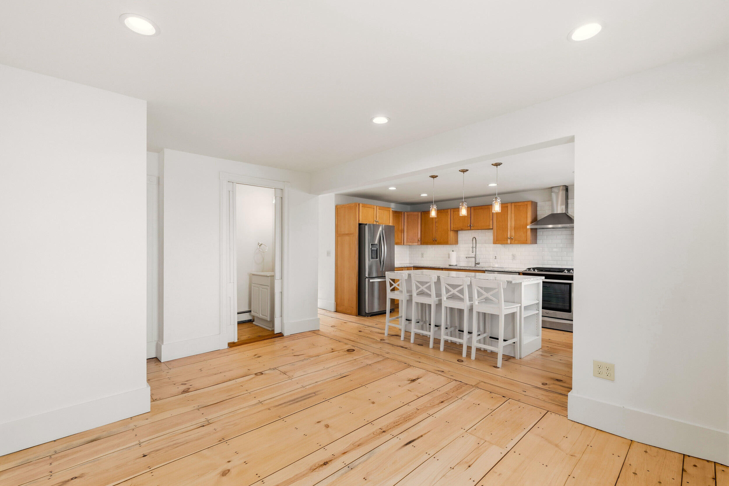 166 E Main Street