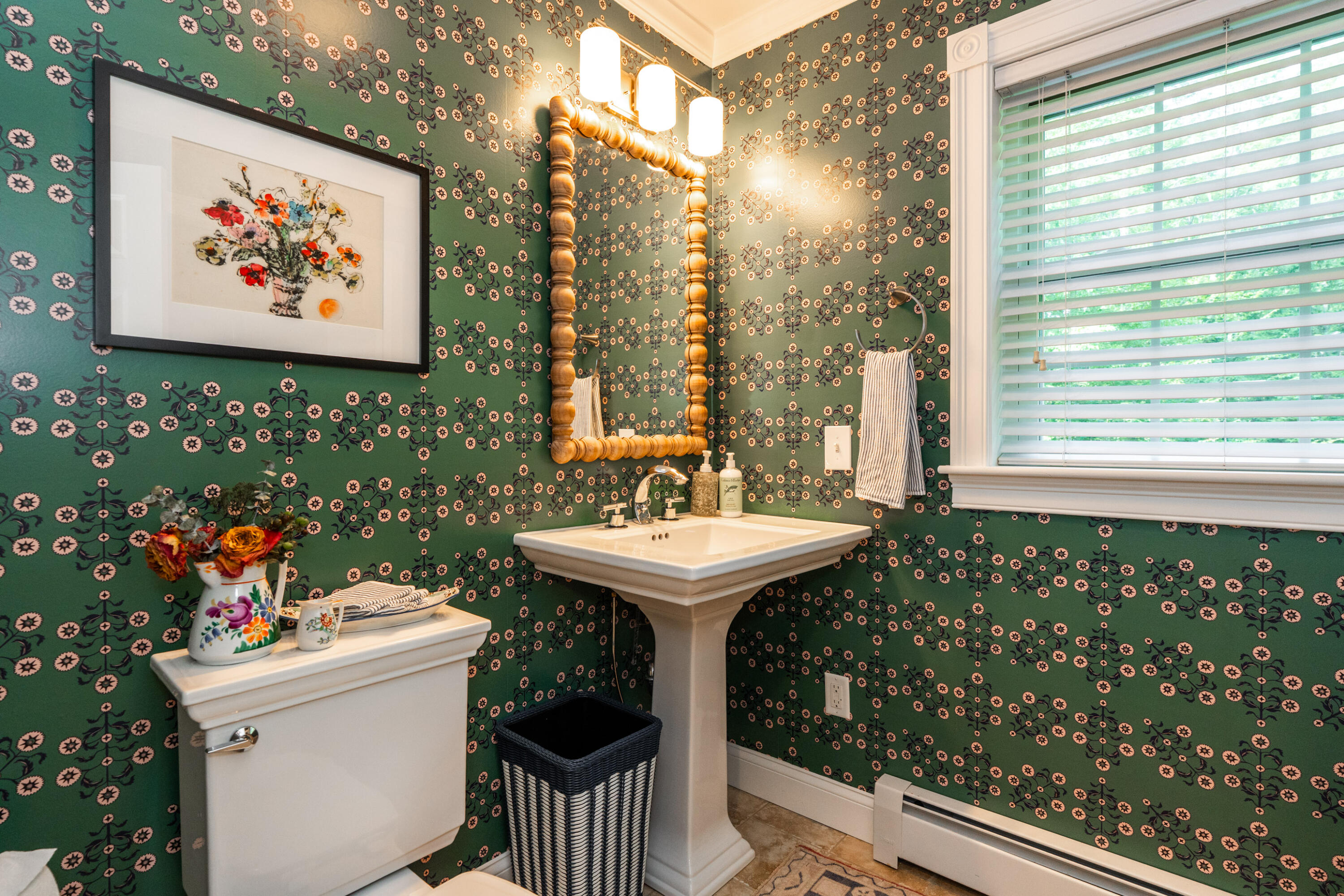 20 Babbidge Road