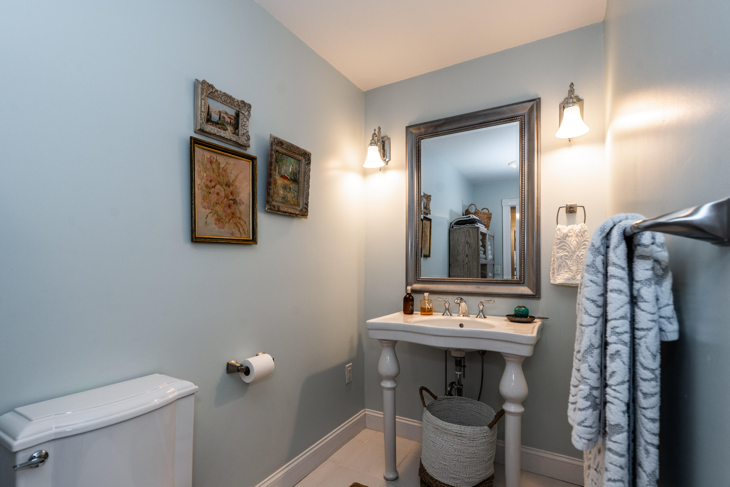 20 Babbidge Road