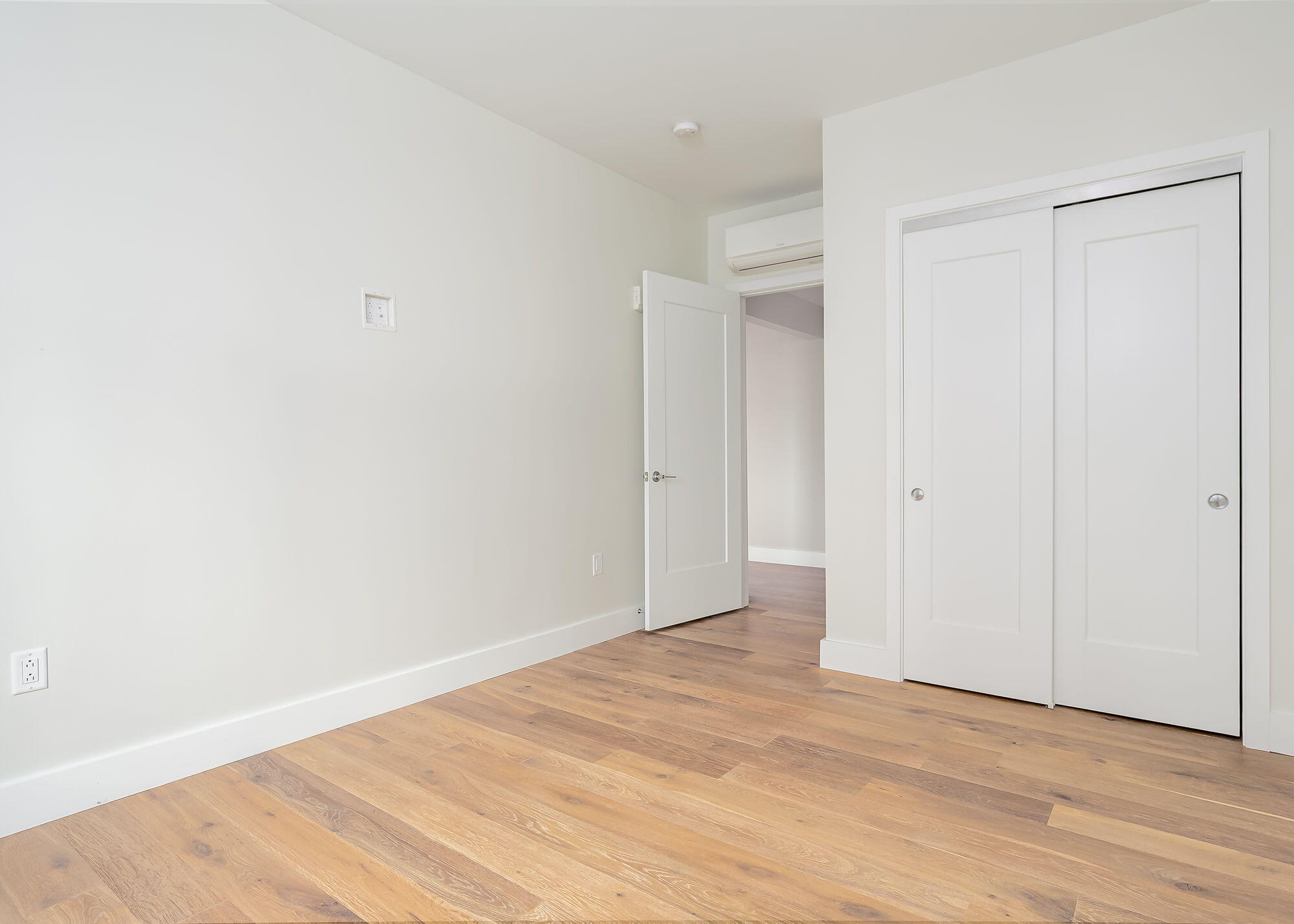 387 Commercial Street 322