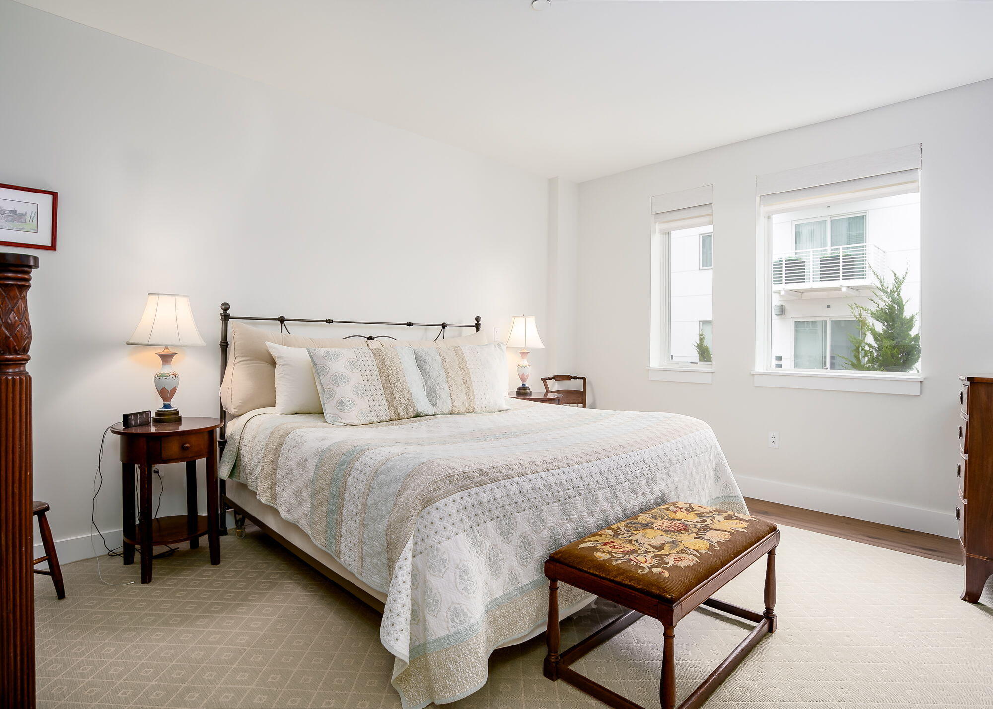 387 Commercial Street 322